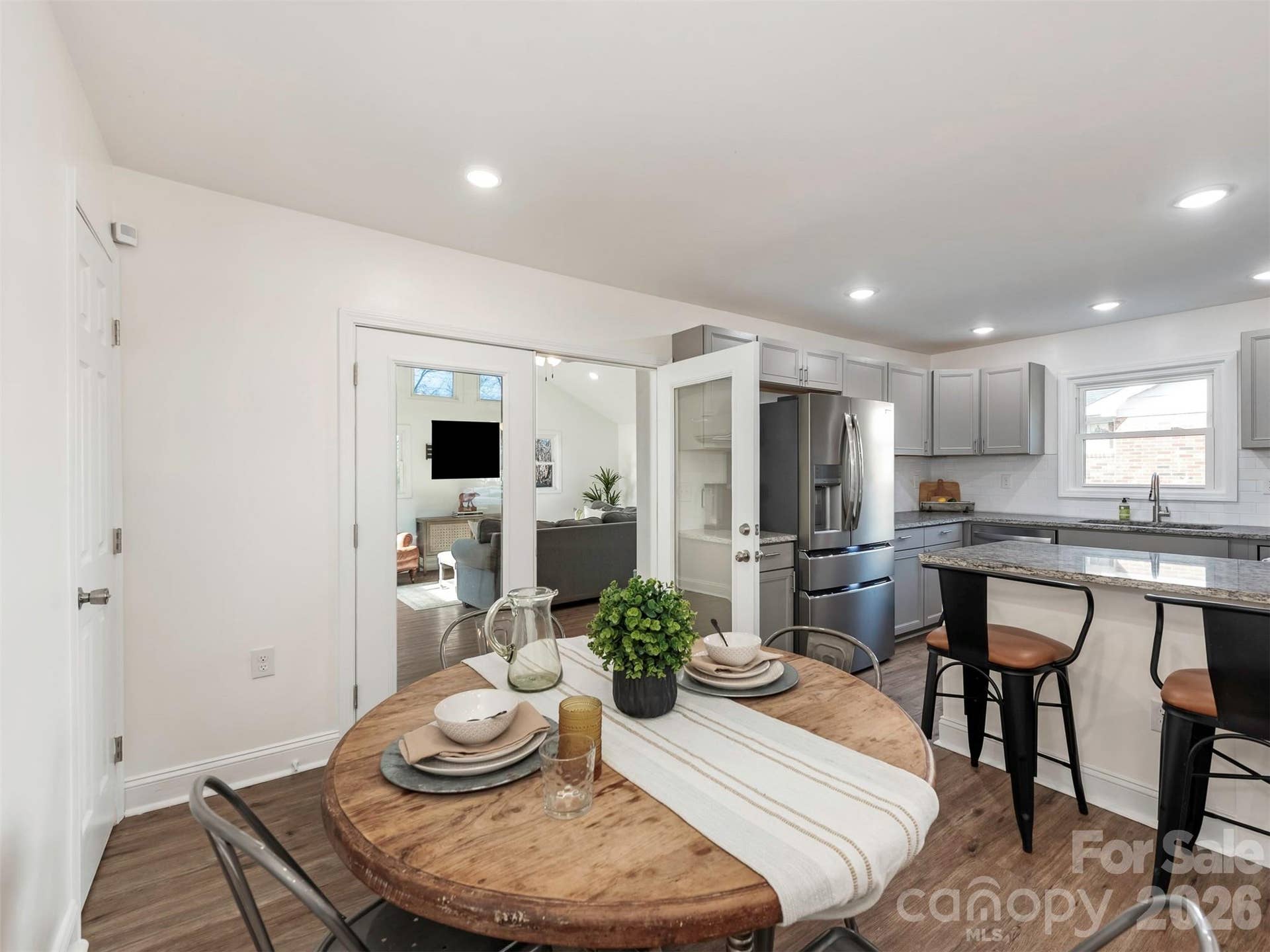 4014 Fieldcrest Road, Charlotte, NC 28217