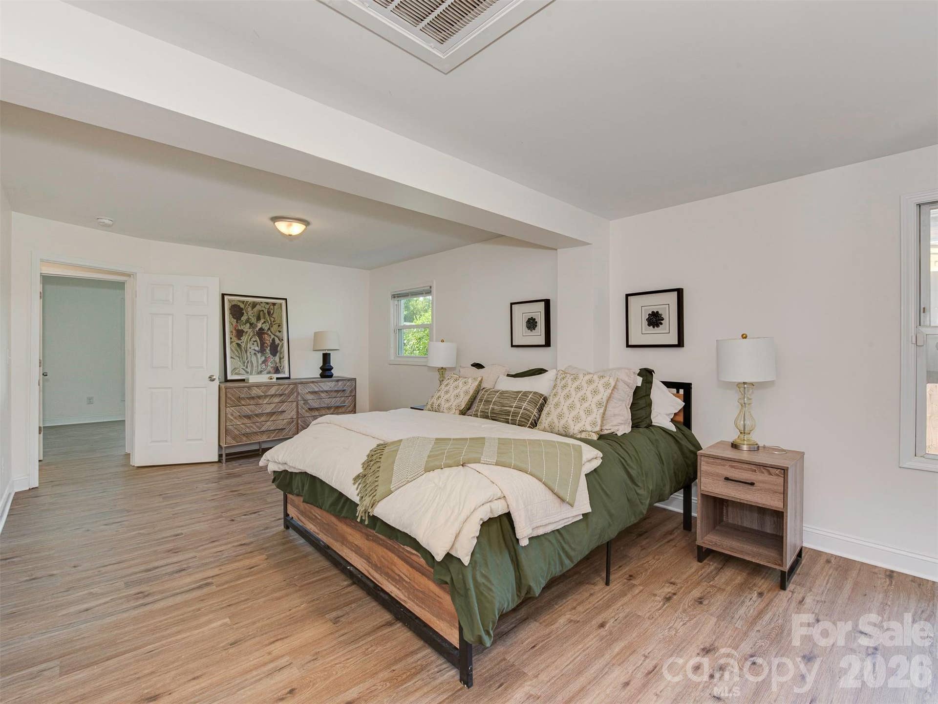 4014 Fieldcrest Road, Charlotte, NC 28217