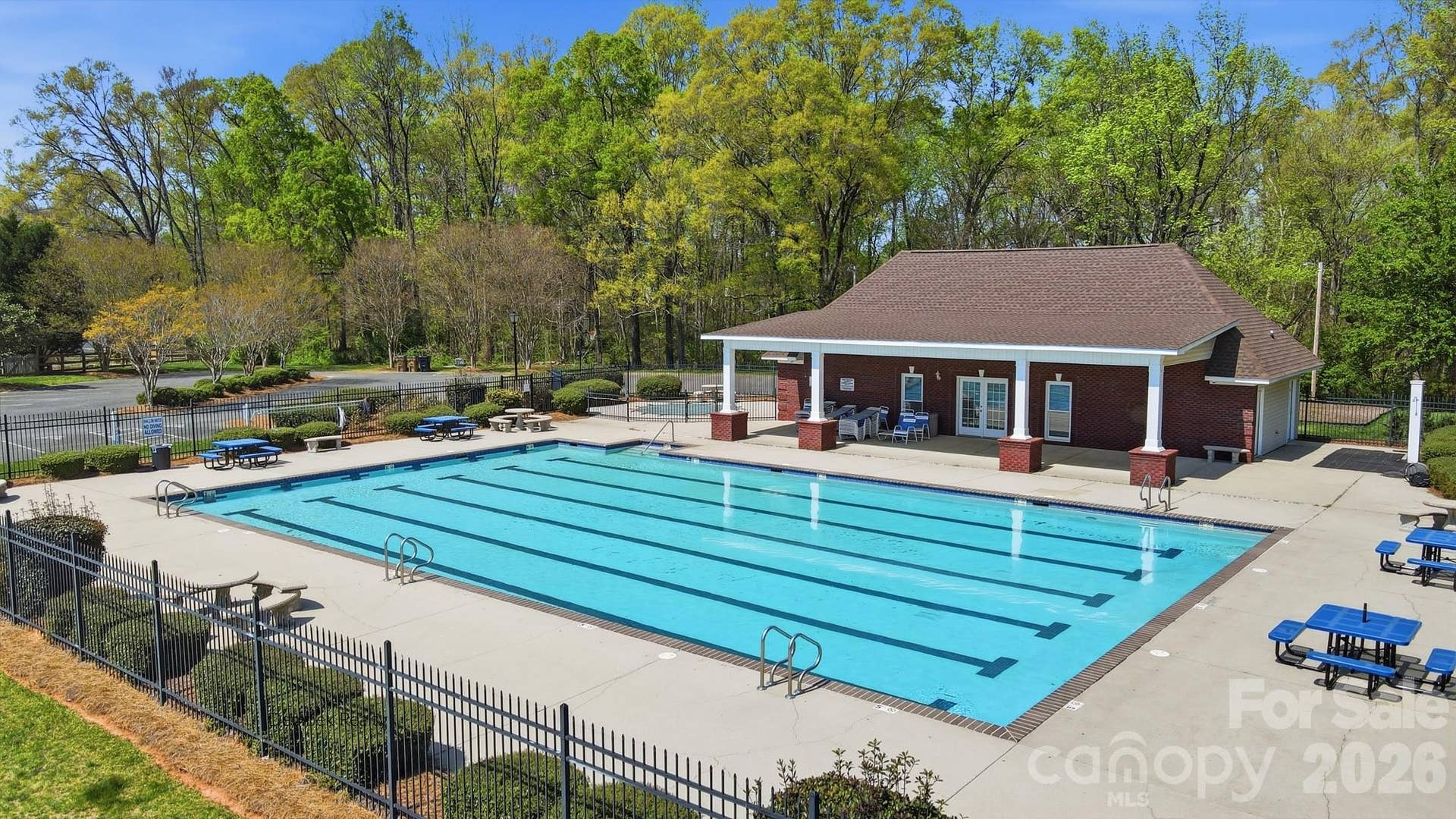 1009 Onotoa Drive, Indian Trail, NC 28079 Large pool and clubhouse
