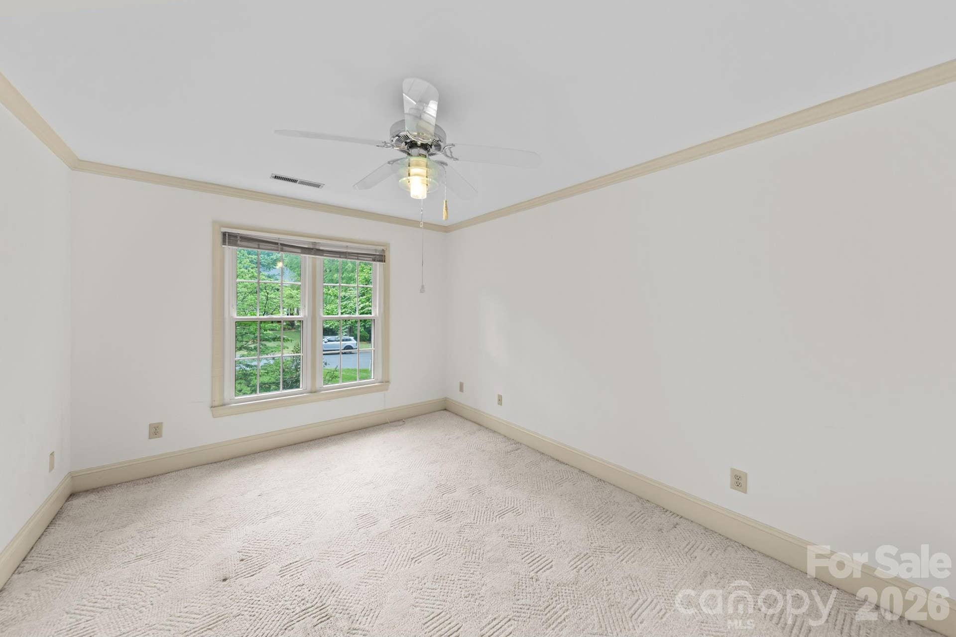5215 Silchester Lane, Charlotte, NC 28215 5215 Silchester Lane, Charlotte, NC 28215