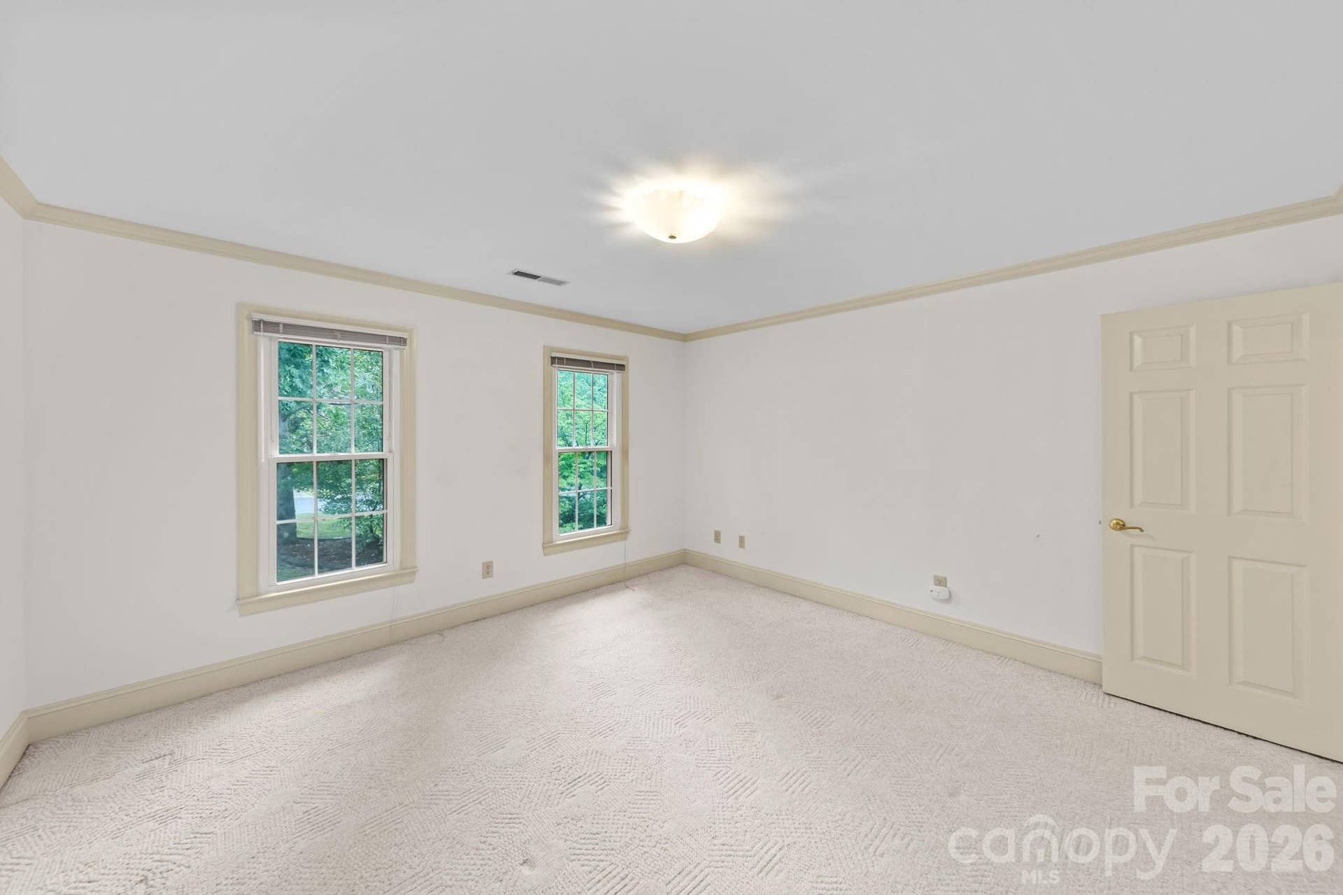 5215 Silchester Lane, Charlotte, NC 28215 5215 Silchester Lane, Charlotte, NC 28215