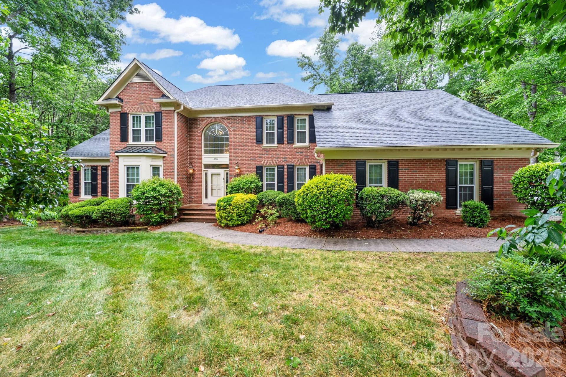 5215 Silchester Lane, Charlotte, NC 28215 5215 Silchester Lane, Charlotte, NC 28215