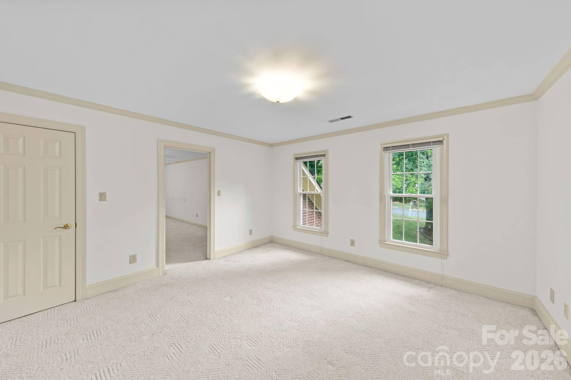 5215 Silchester Lane, Charlotte, NC 28215 5215 Silchester Lane, Charlotte, NC 28215