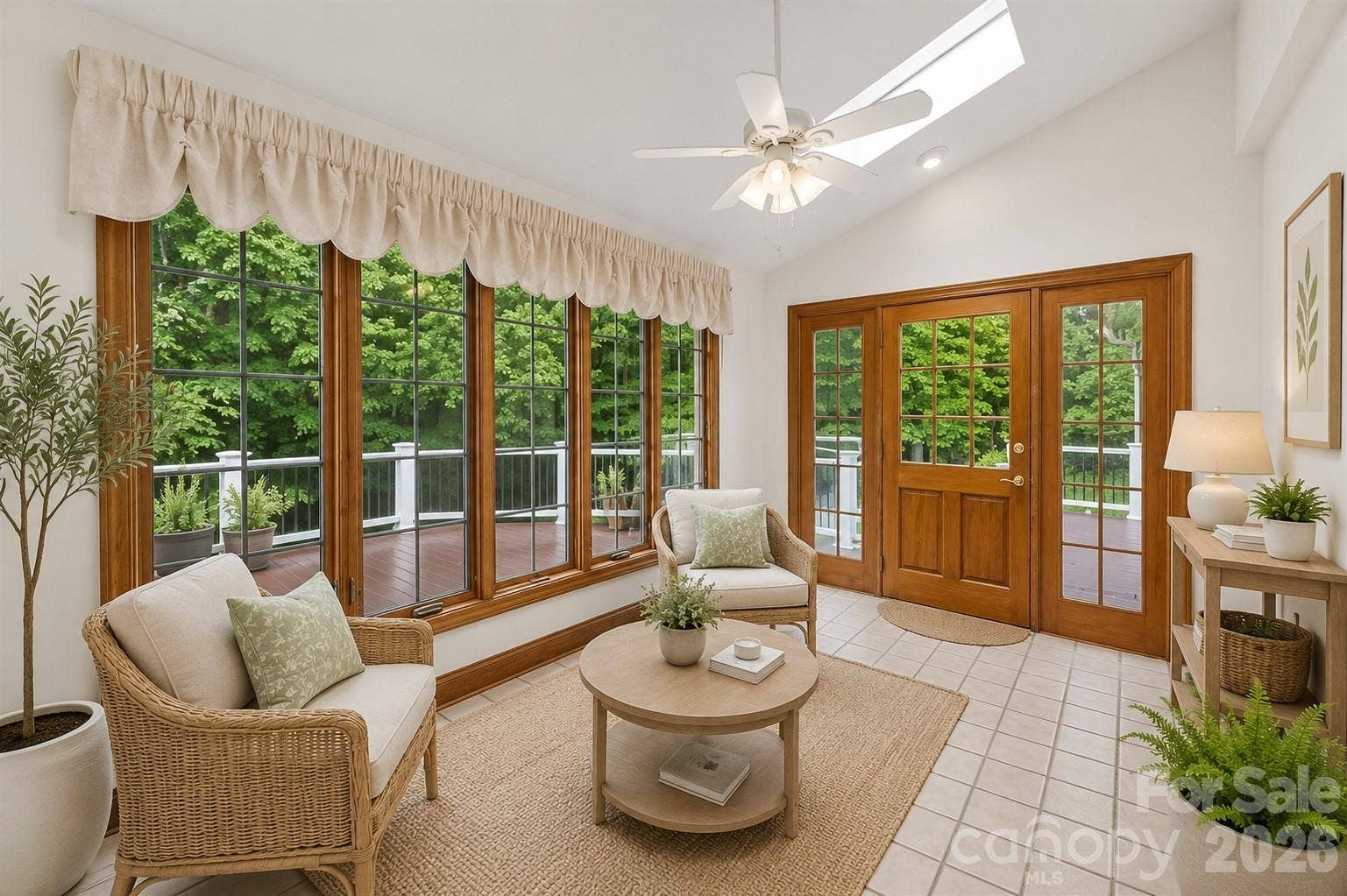 5215 Silchester Lane, Charlotte, NC 28215 Virtually staged