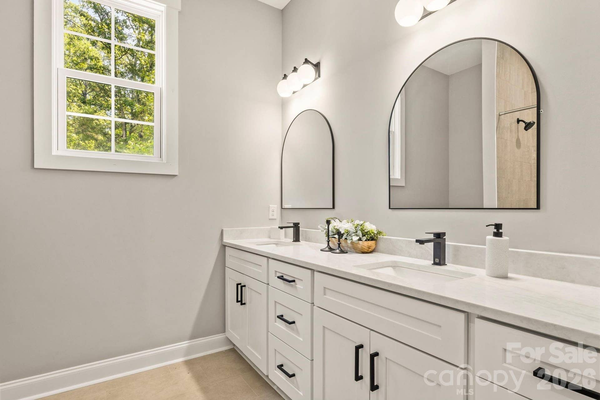 436 Riddle Mill Road, Clover, SC 29710 Secondary Bathroom