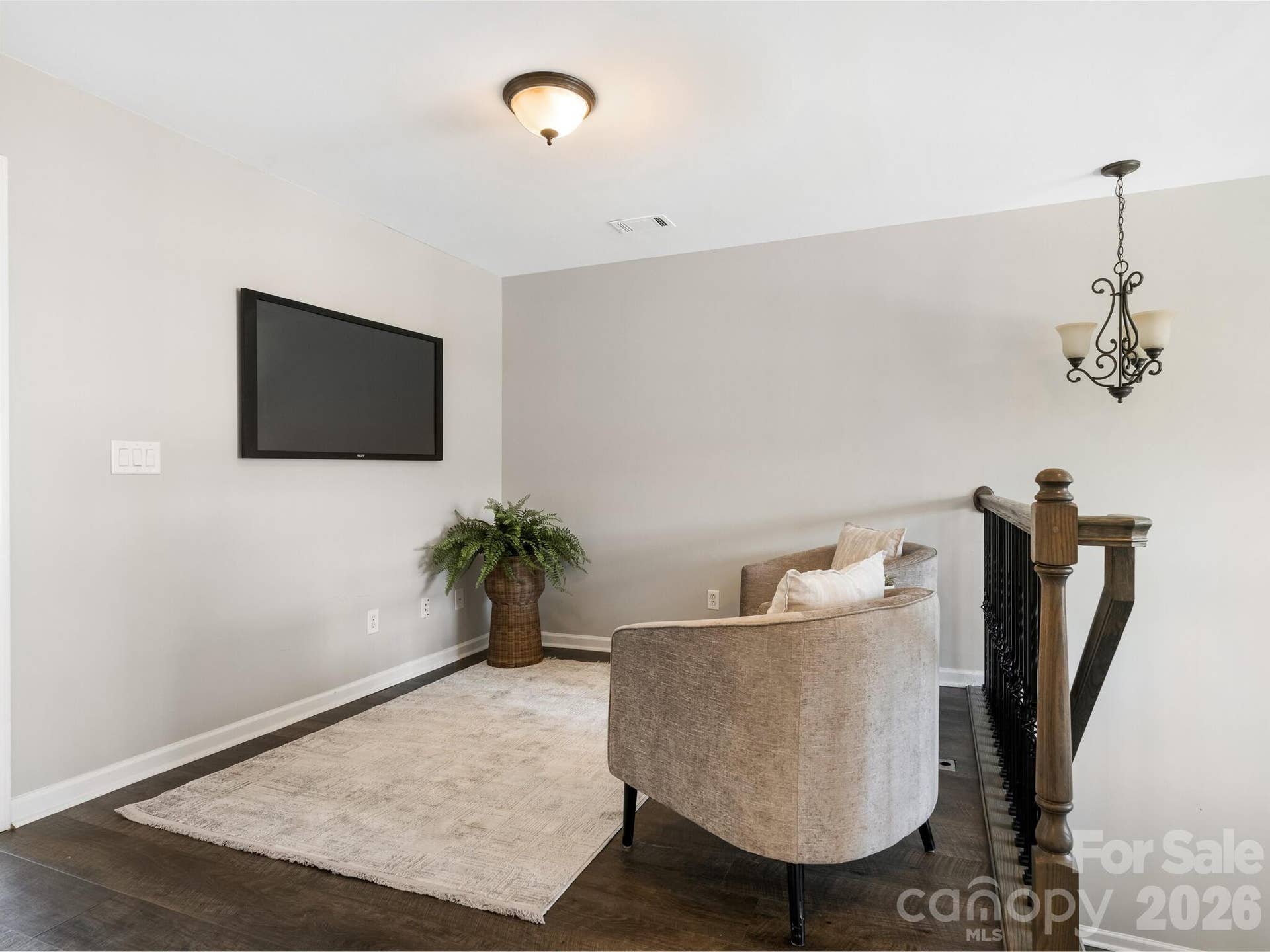Upper Level Loft