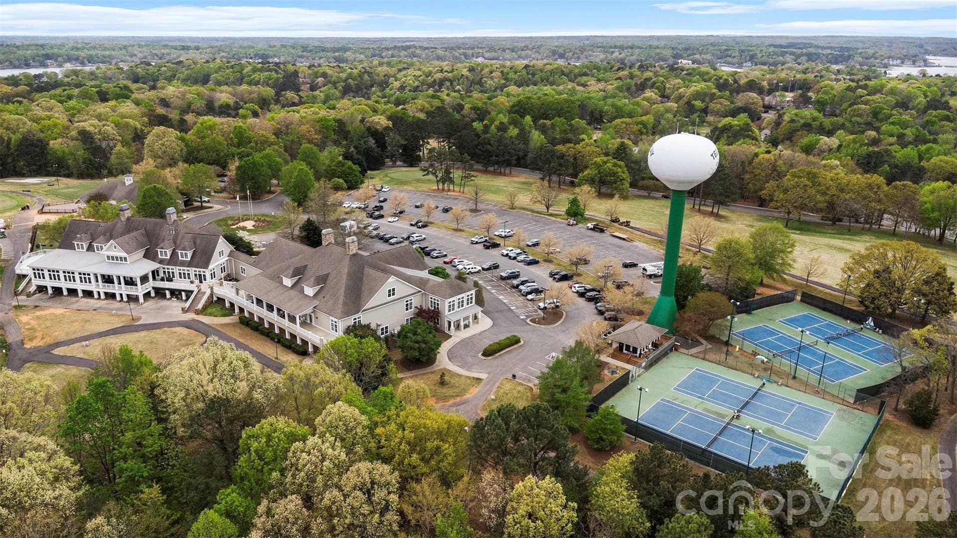 26030 Misty Way Drive, Tega Cay, SC 29708 Tega Cay pool and amenities