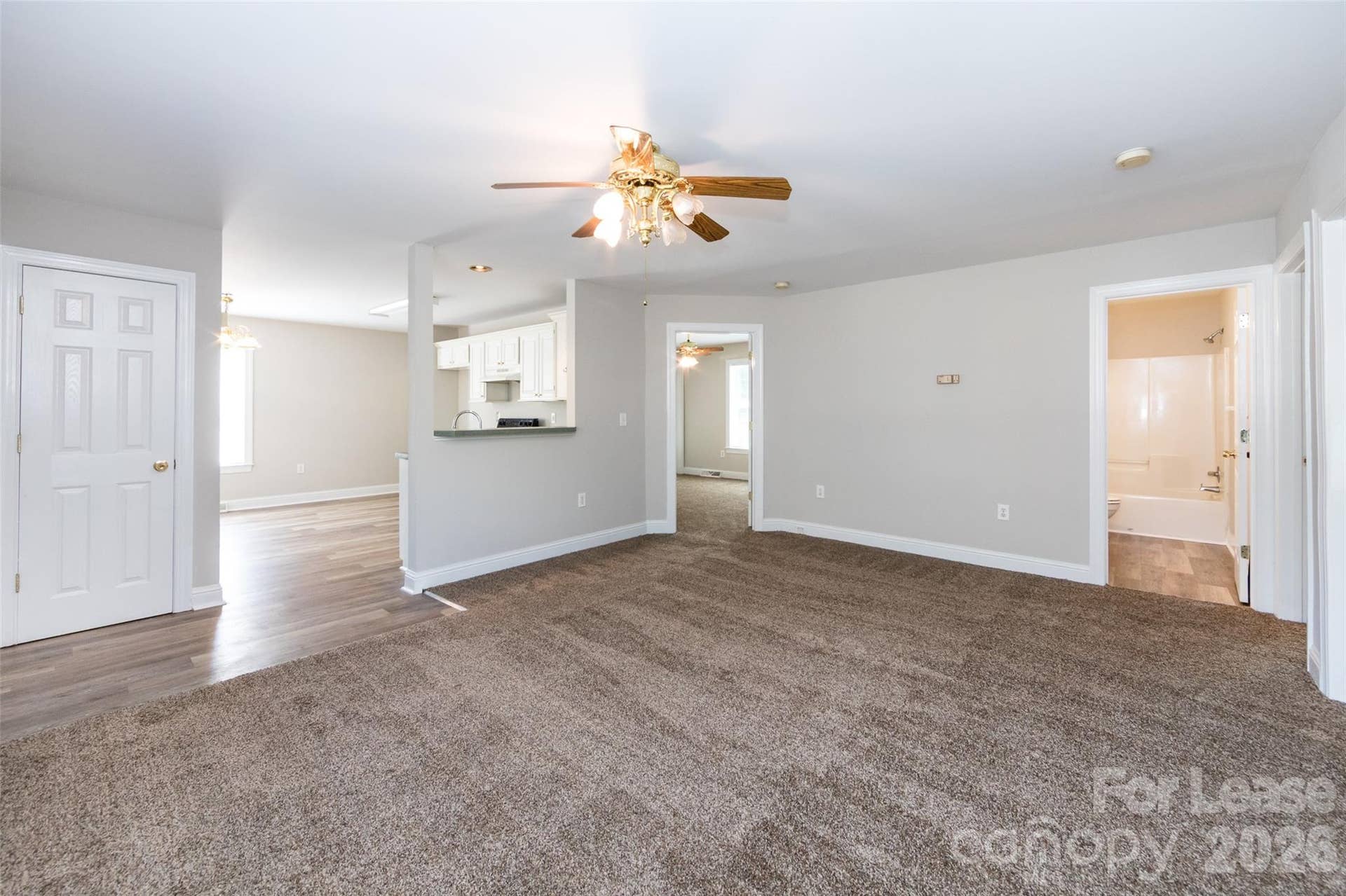 814 King Arthur Drive, Gastonia, NC 28056 814 King Arthur Drive, Gastonia, NC 28056