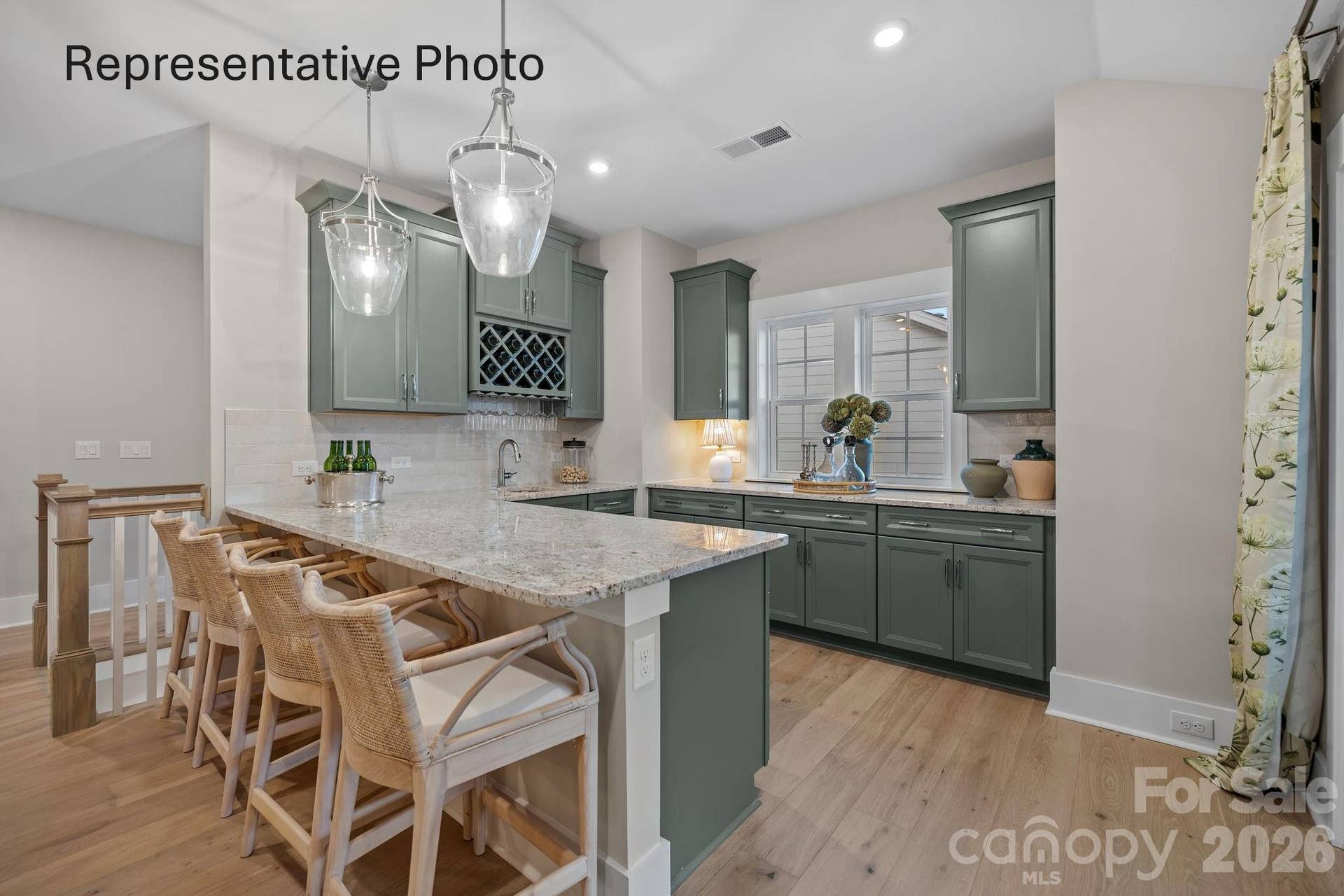 1515 Twin Leaf Road, Fort Mill, SC 29715 Wet bar