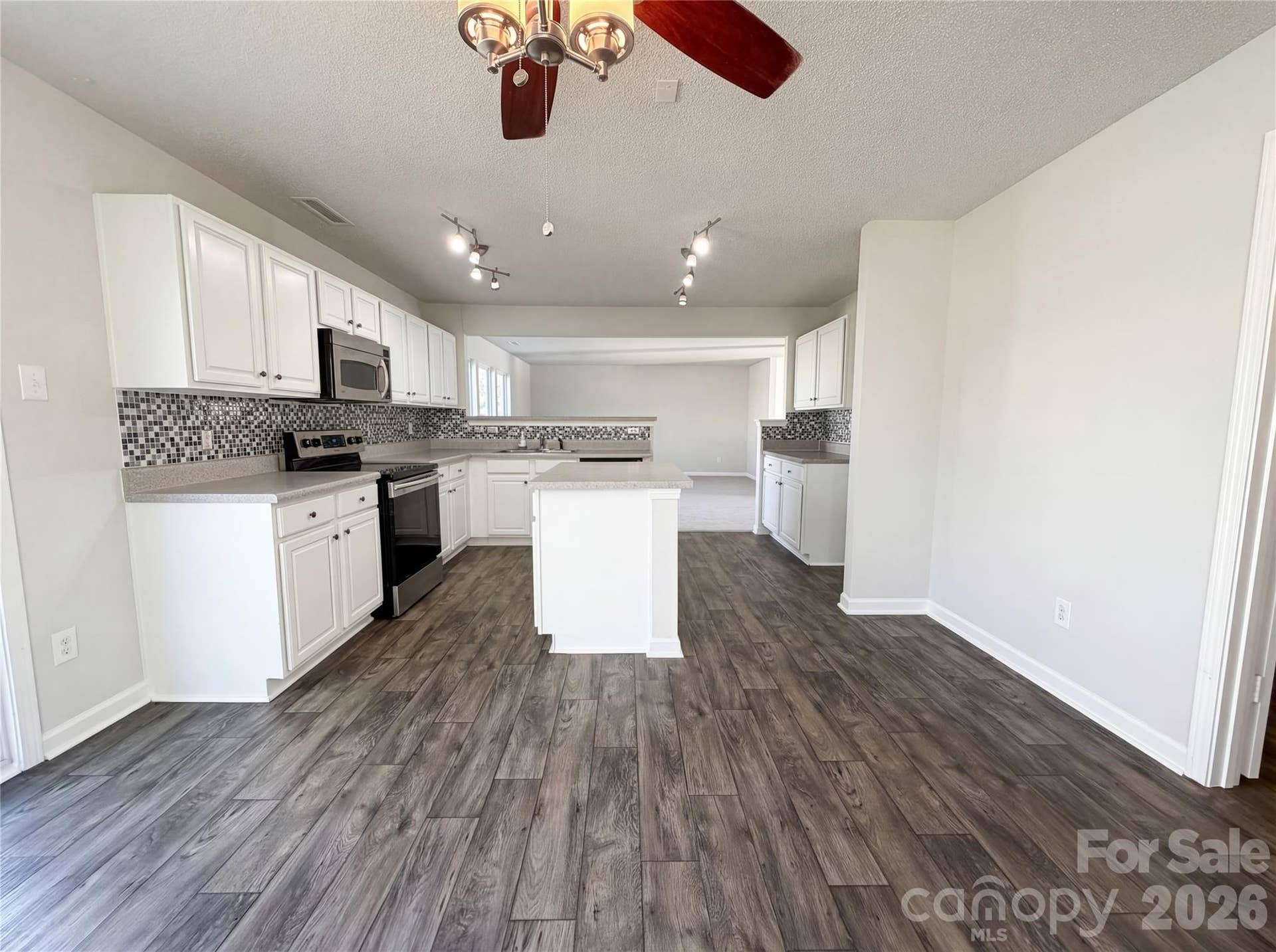 752 Ladino Lane, Clover, SC 29710 752 Ladino Lane, Clover, SC 29710