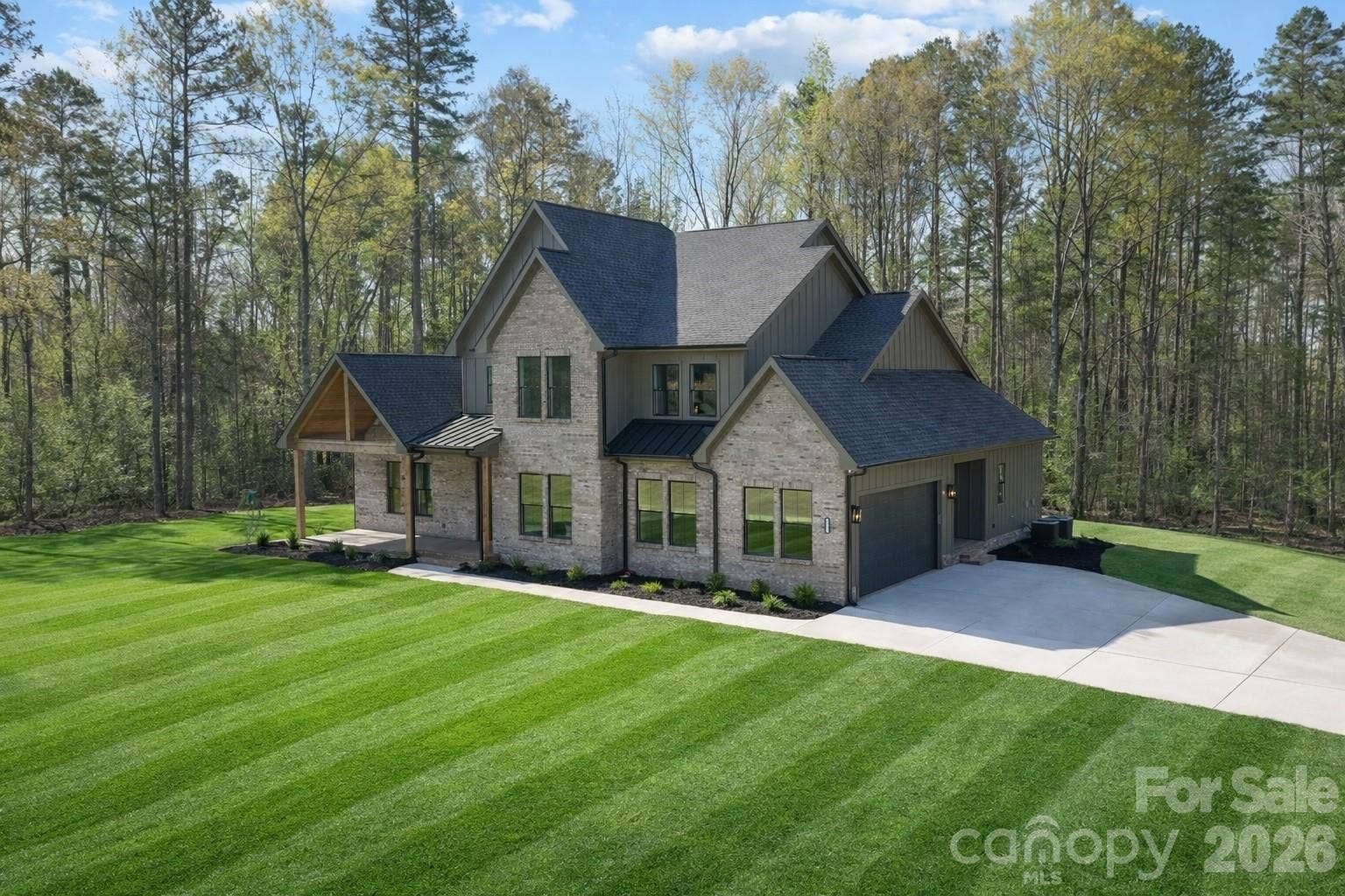 568 Longleaf Pine Lane, Clover, SC 29710