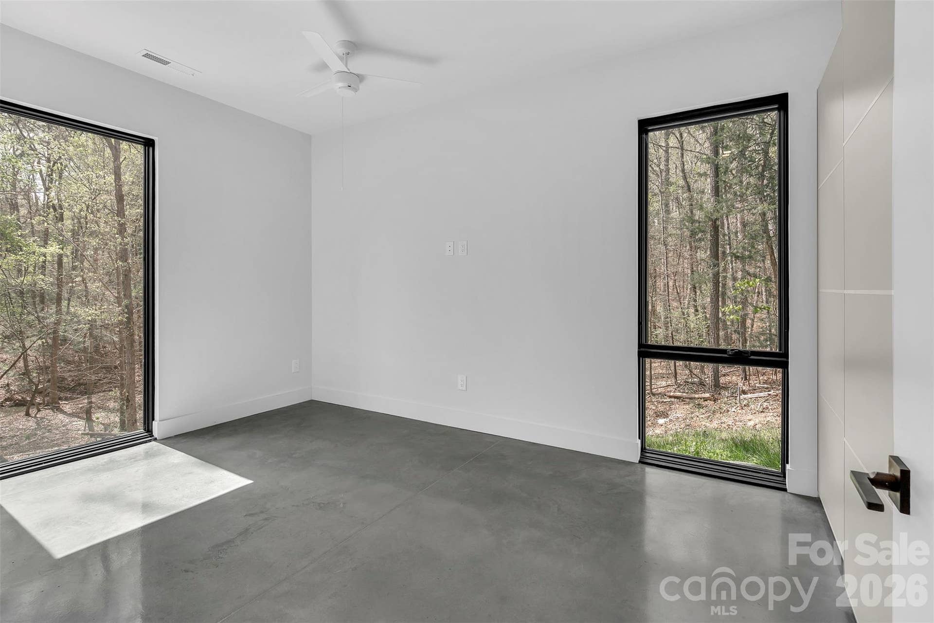 386 Squirrel Lane, Clover, SC 29710