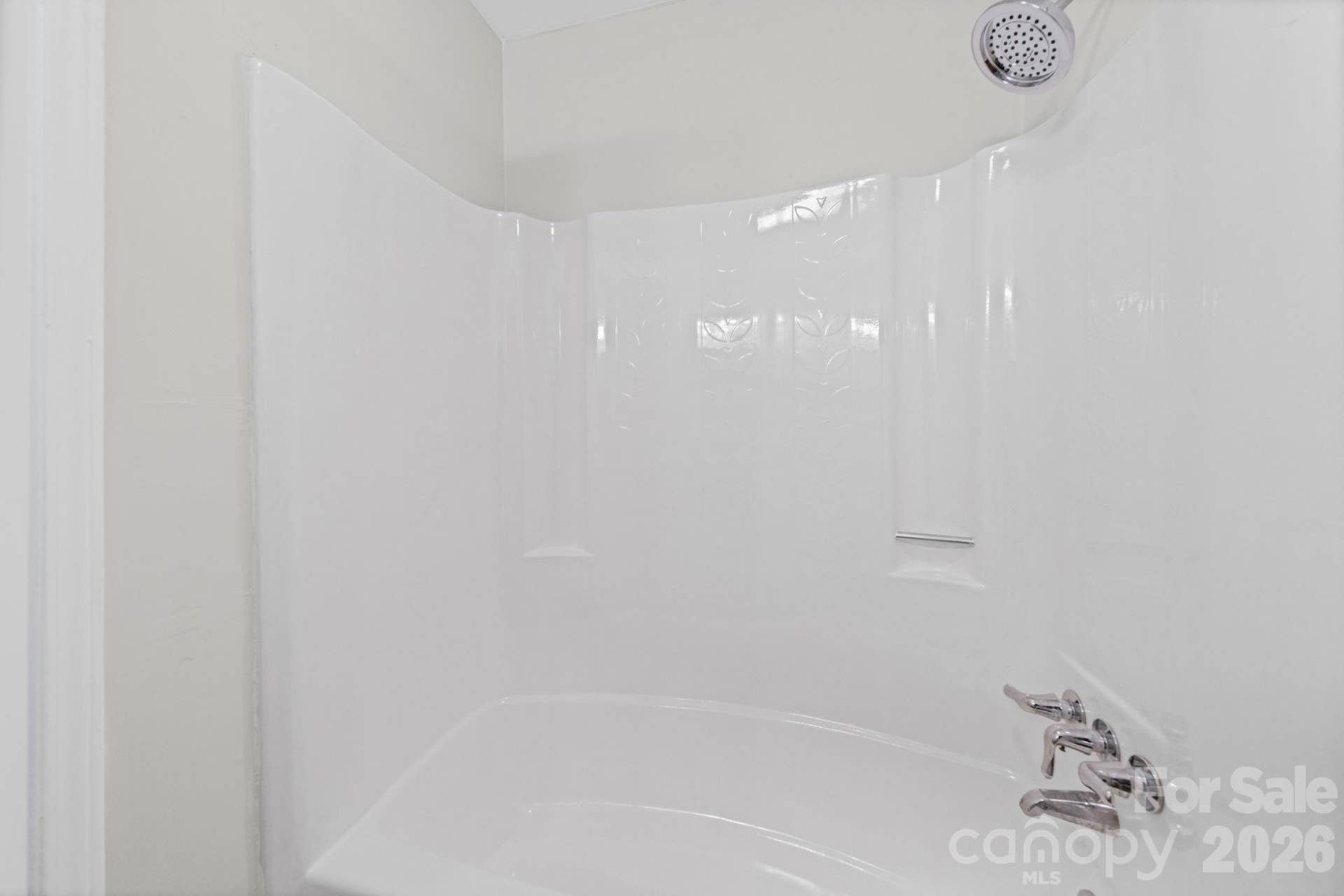 661 Kilborne Drive, Gastonia, NC 28052 Hall Bathroom