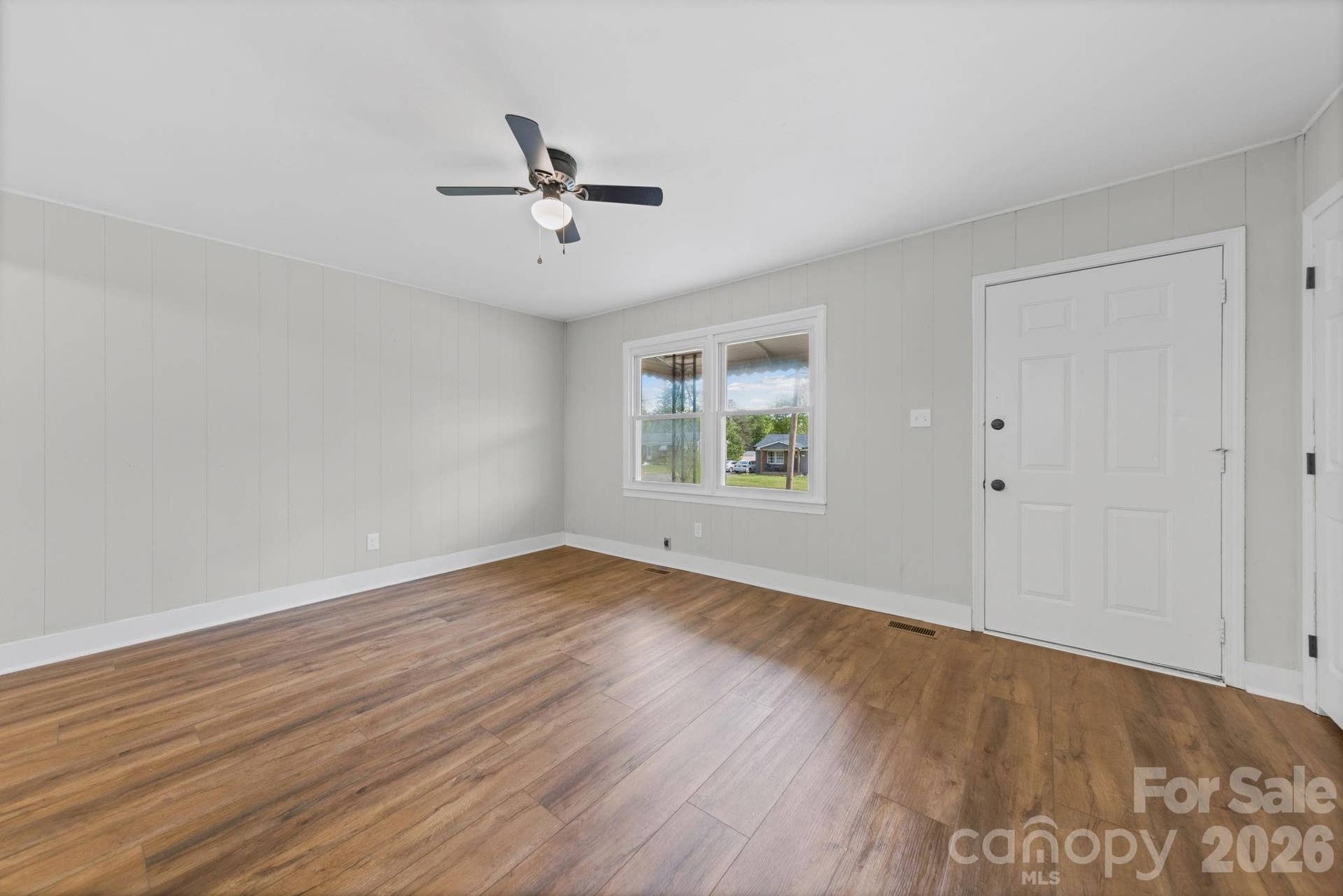 661 Kilborne Drive, Gastonia, NC 28052 Living Room