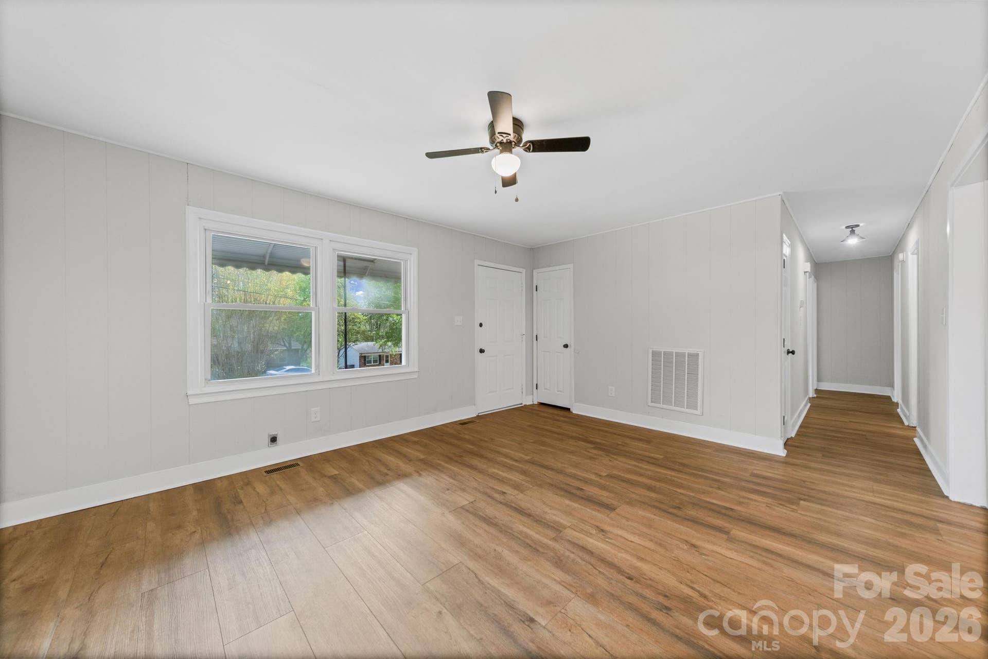 661 Kilborne Drive, Gastonia, NC 28052 Living Room and Hall way view