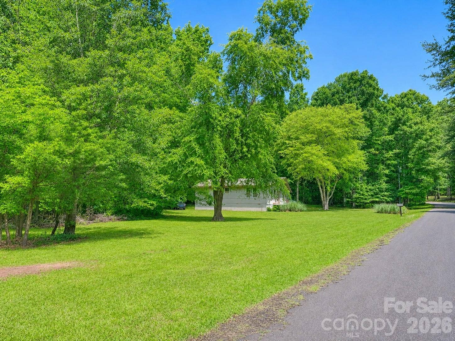 625 Stillwater Court, Clover, SC 29710 625 Stillwater Court, Clover, SC 29710