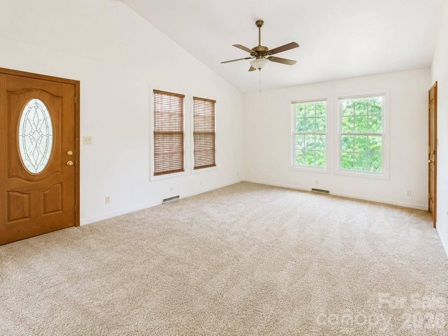 625 Stillwater Court, Clover, SC 29710 625 Stillwater Court, Clover, SC 29710