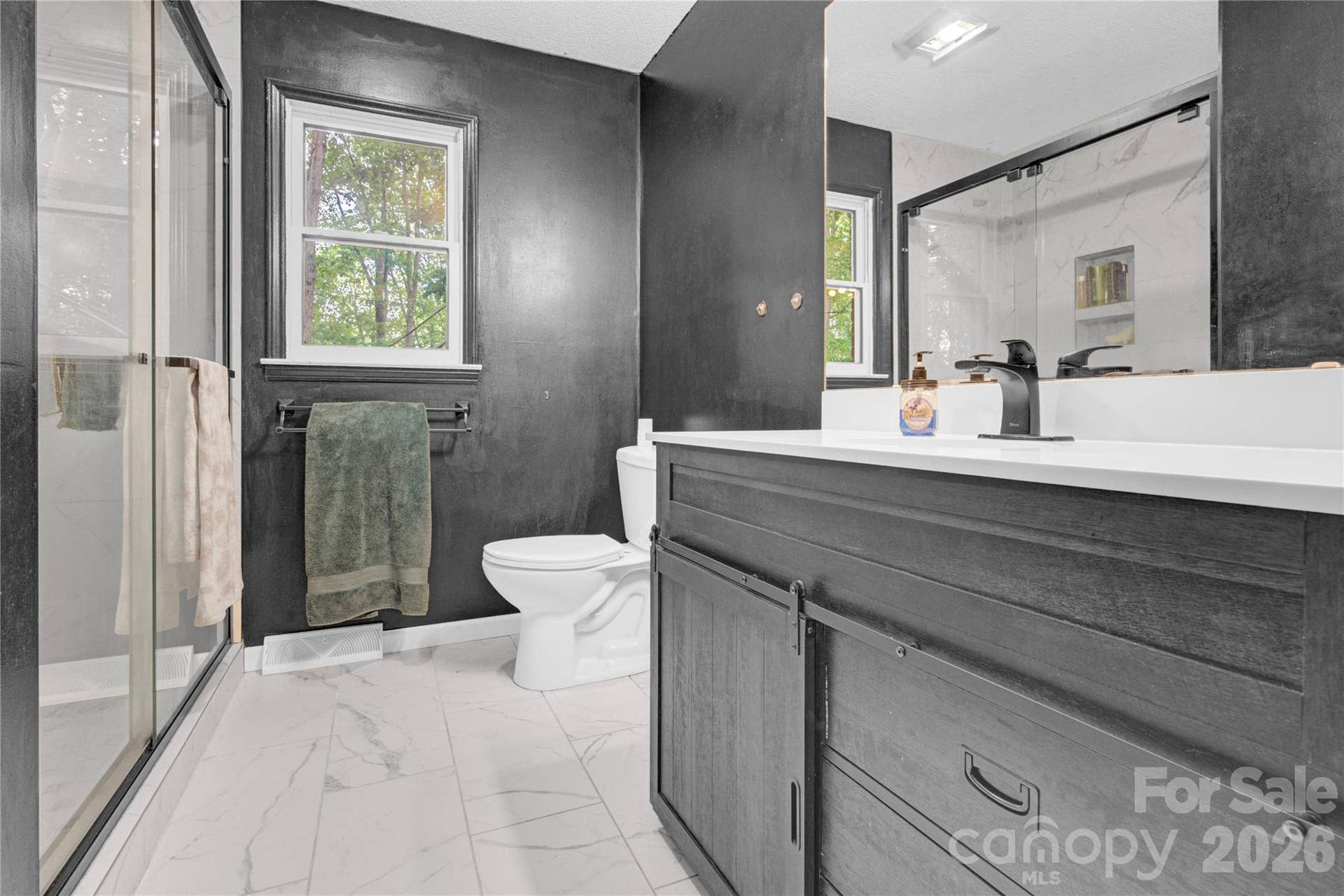 Full Bathroom with shower