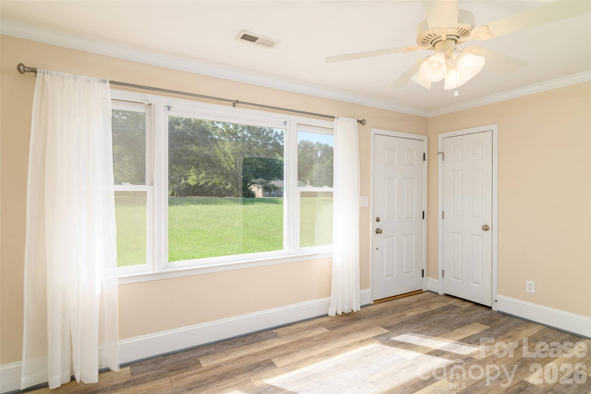 1459 Legion Road, Fort Mill, SC 29715 Living Room