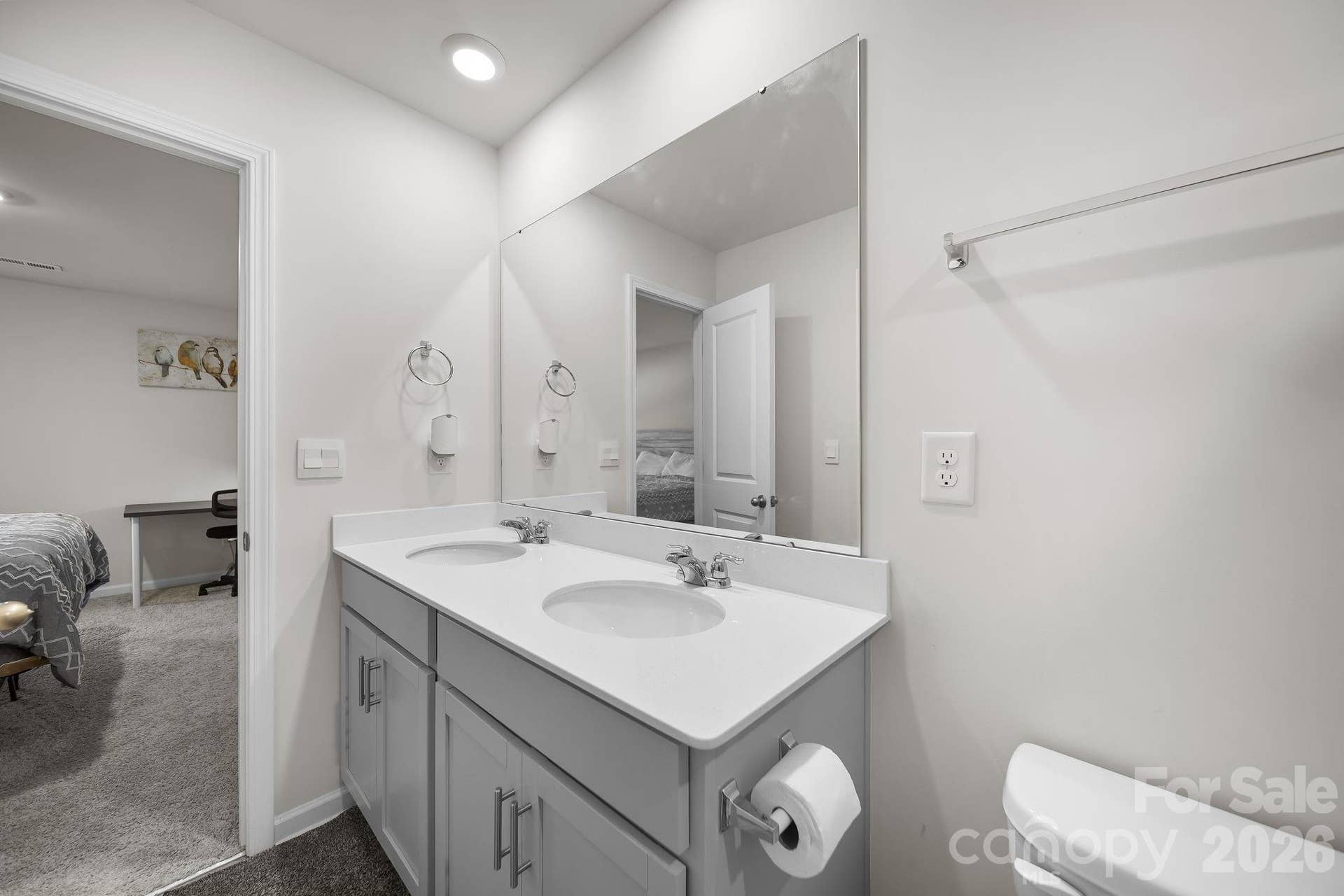 2130 Eastway Drive, Dallas, NC 28034 2130 Eastway Drive, Dallas, NC 28034
