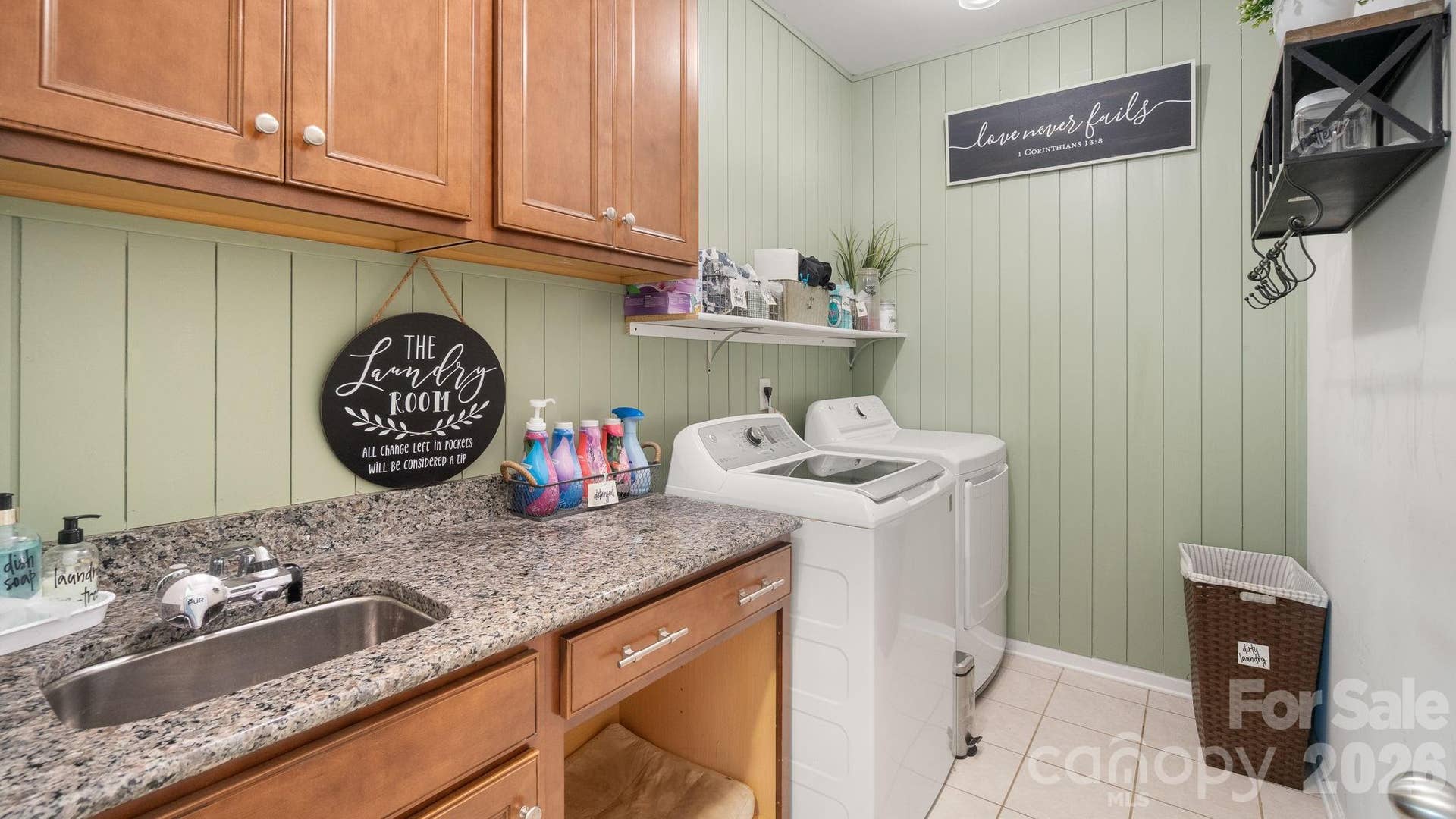 4708 Summerside Drive, Clover, SC 29710