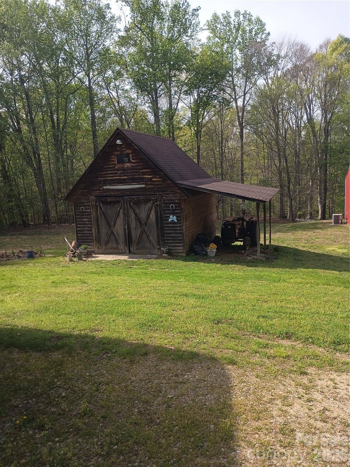 Storage Building with Tractor shed