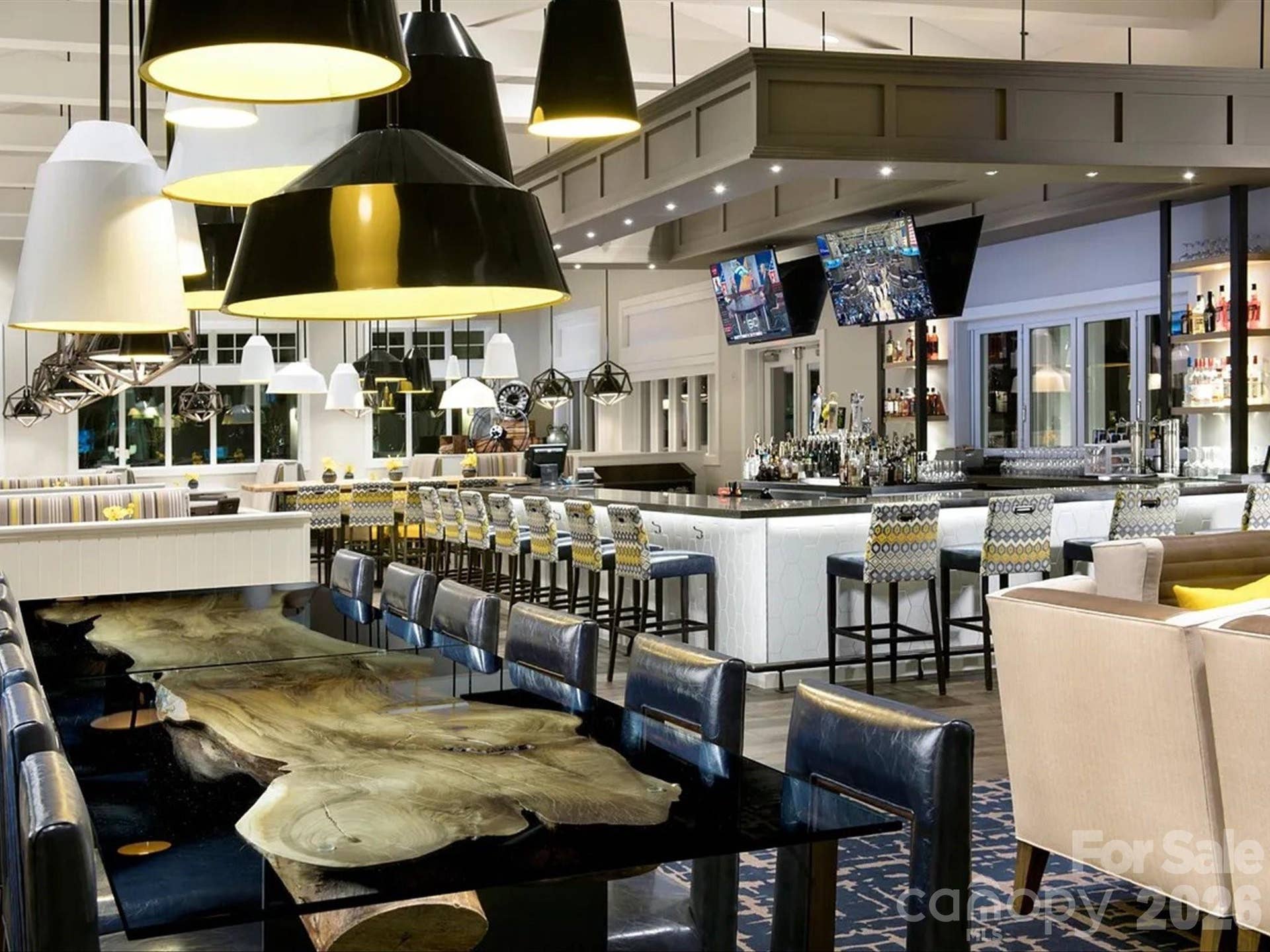 253 Stone Mountain Way, Denver, NC 28037 Foundry Bar at the Twin Mills Clubhouse