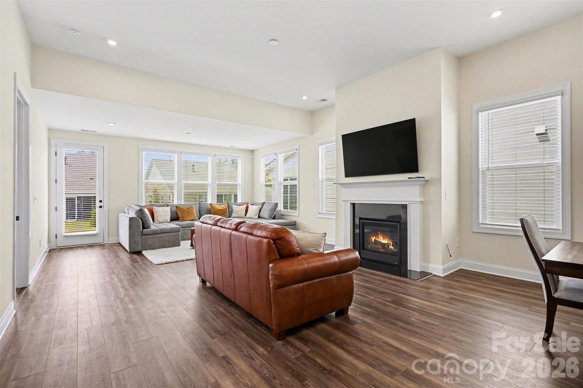 10225 Superb Lane, Charlotte, NC 28215 10225 Superb Lane, Charlotte, NC 28215
