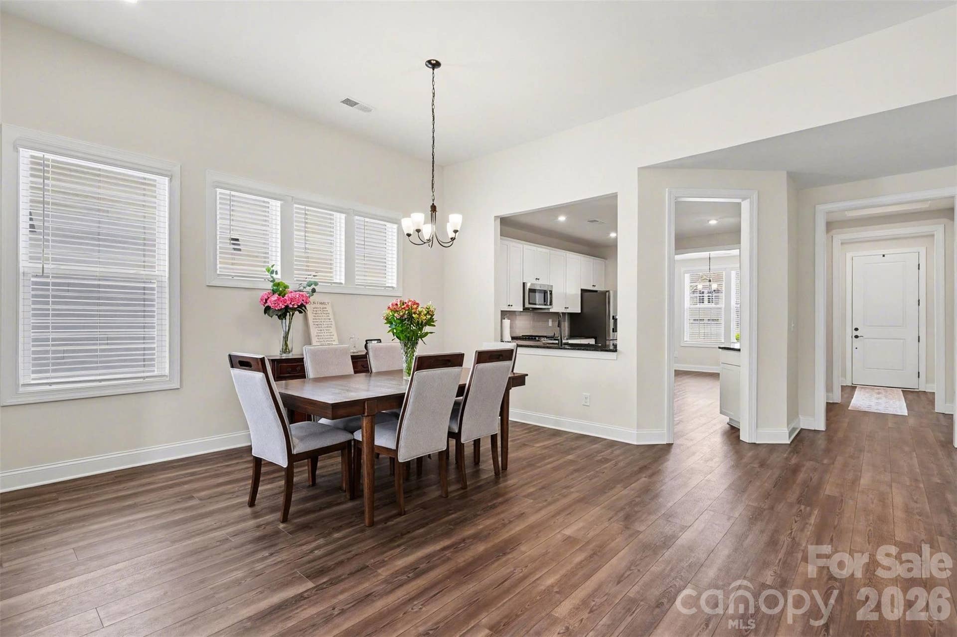 10225 Superb Lane, Charlotte, NC 28215 10225 Superb Lane, Charlotte, NC 28215