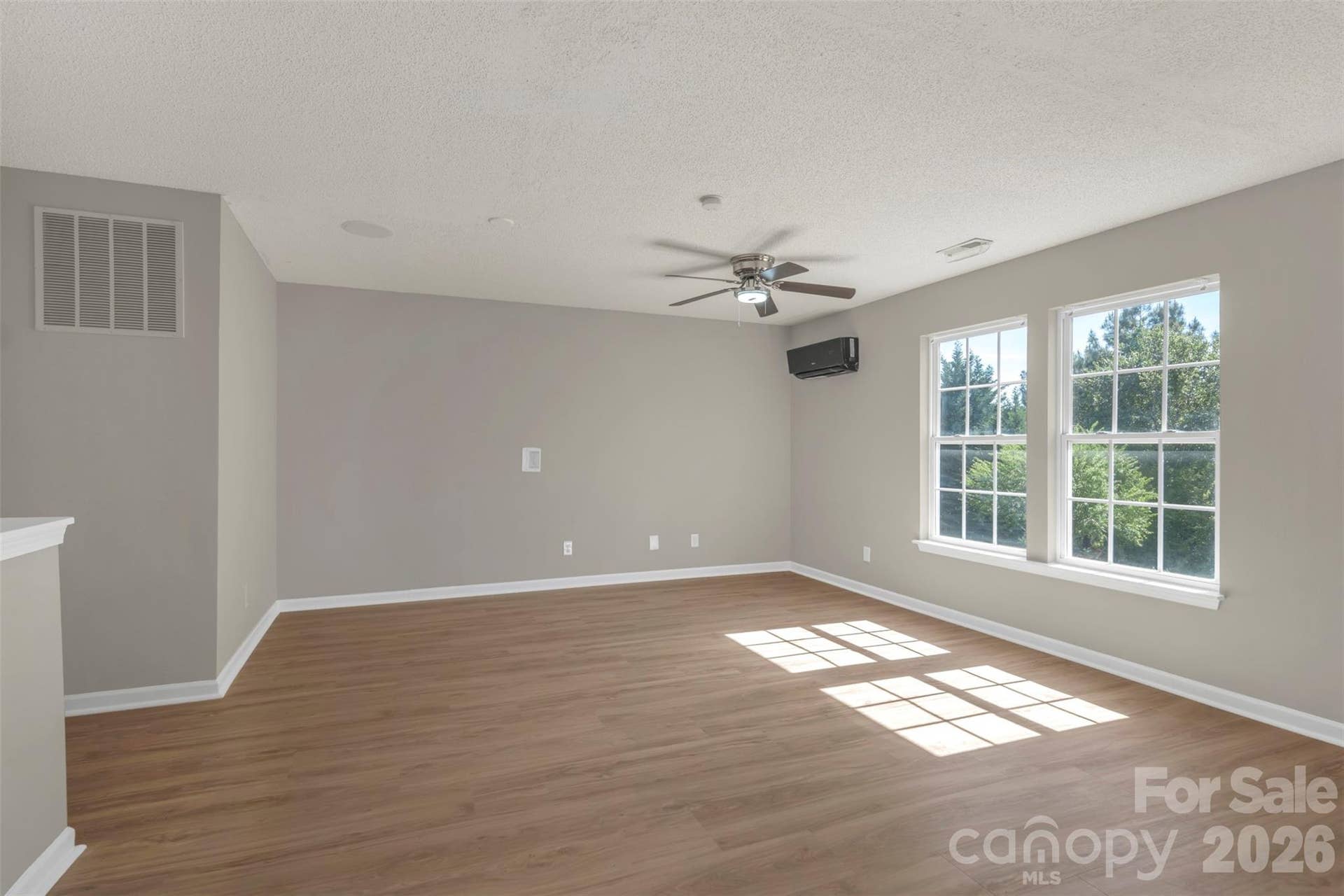 128 Longlea Drive, Clover, SC 29710
