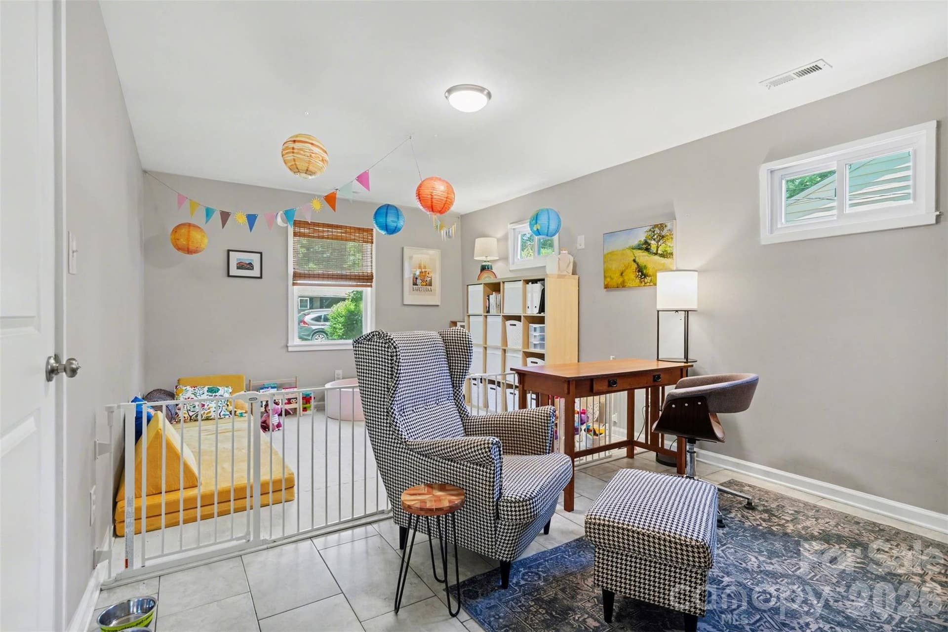 204 N Oak Street, Lowell, NC 28098 204 N Oak Street, Lowell, NC 28098