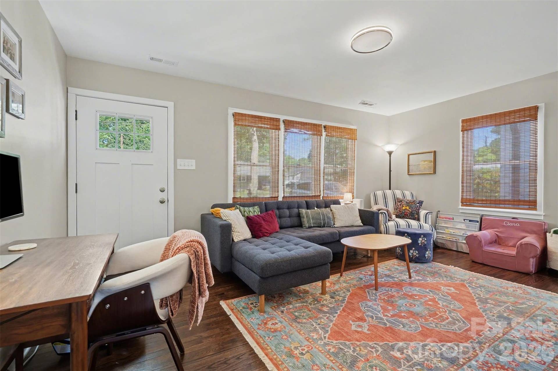 204 N Oak Street, Lowell, NC 28098 204 N Oak Street, Lowell, NC 28098