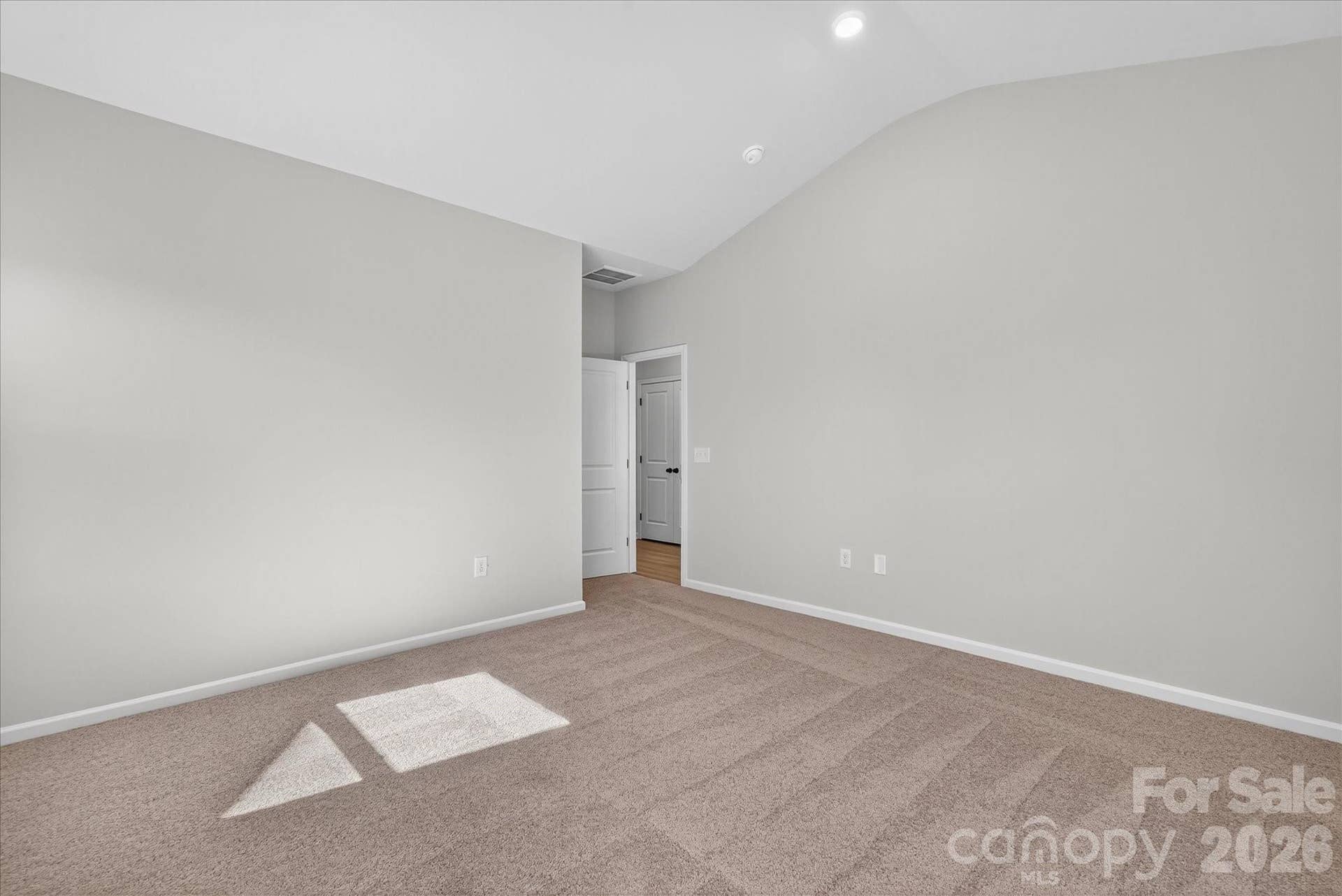 3321 Yorkshire Drive, Gastonia, NC 28052 3321 Yorkshire Drive, Gastonia, NC 28052