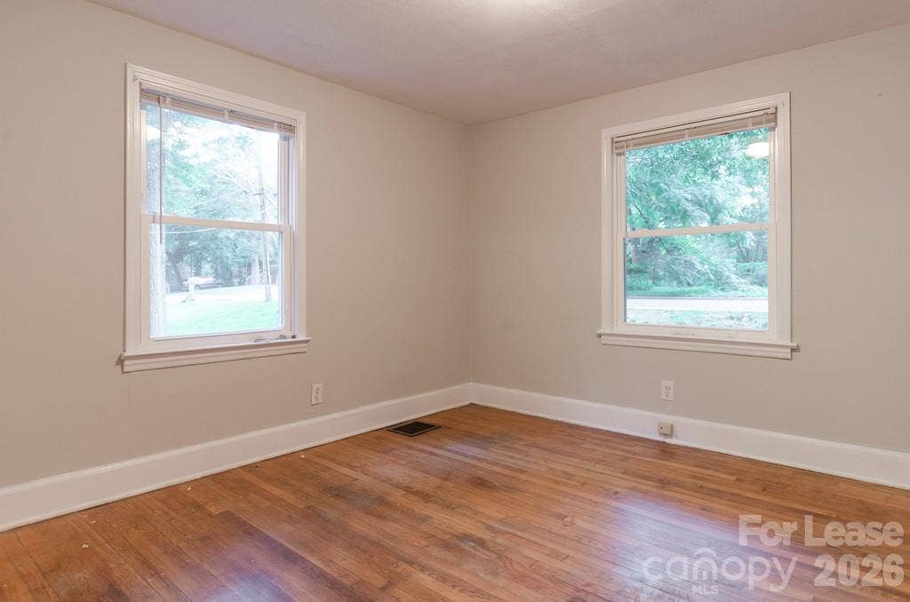 1233 Cheshire Avenue, Charlotte, NC 28208 1233 Cheshire Avenue, Charlotte, NC 28208