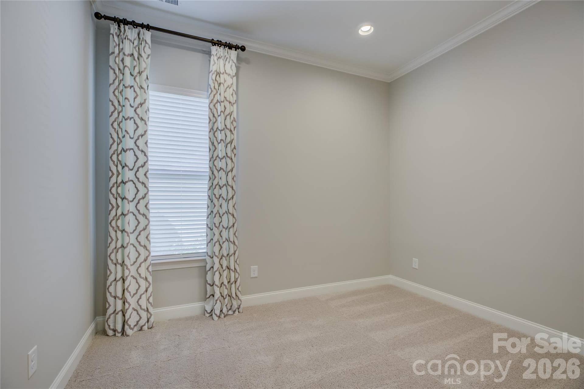15512 Aviary Orchard Way, Charlotte, NC 28278 15512 Aviary Orchard Way, Charlotte, NC 28278