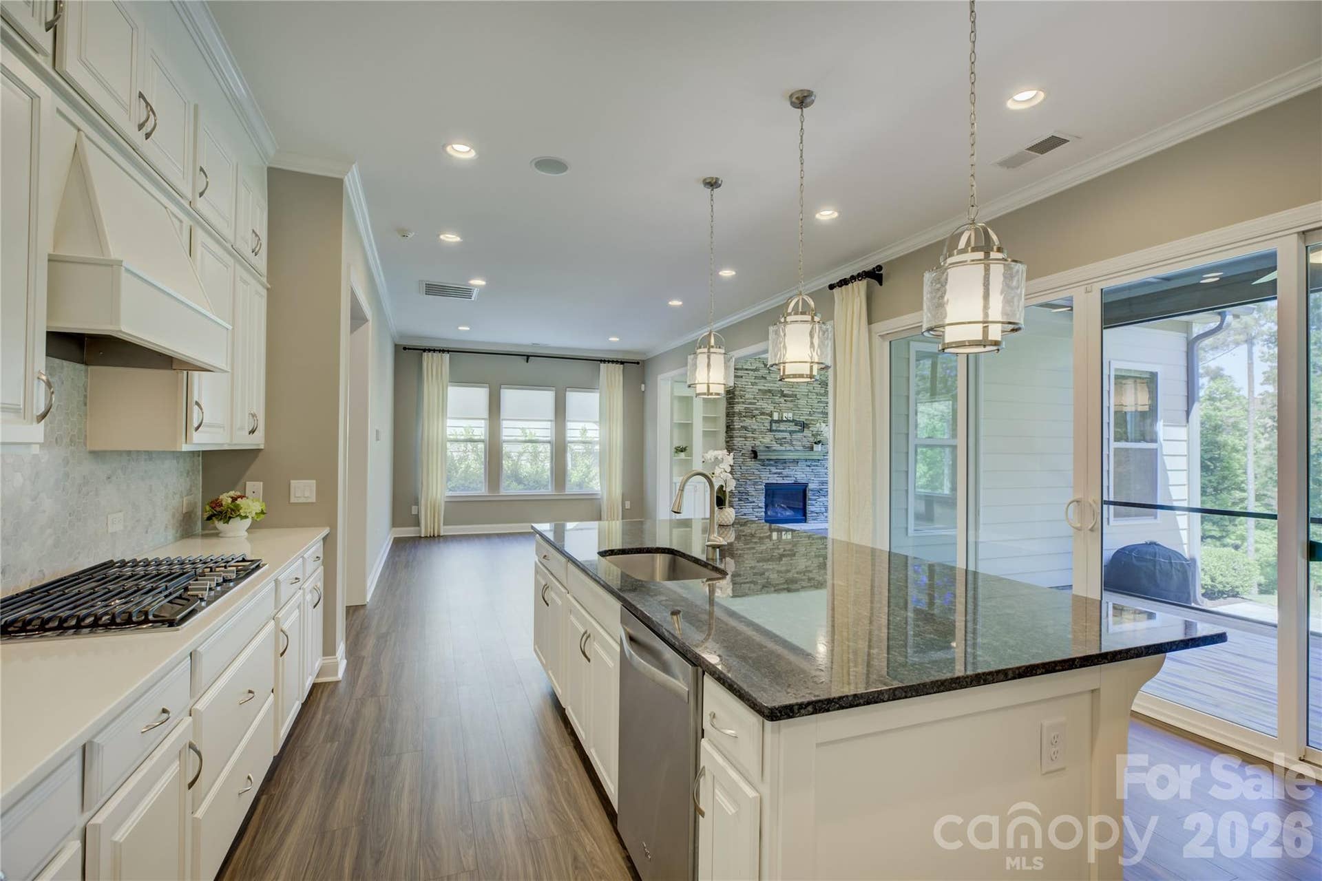 15512 Aviary Orchard Way, Charlotte, NC 28278 15512 Aviary Orchard Way, Charlotte, NC 28278