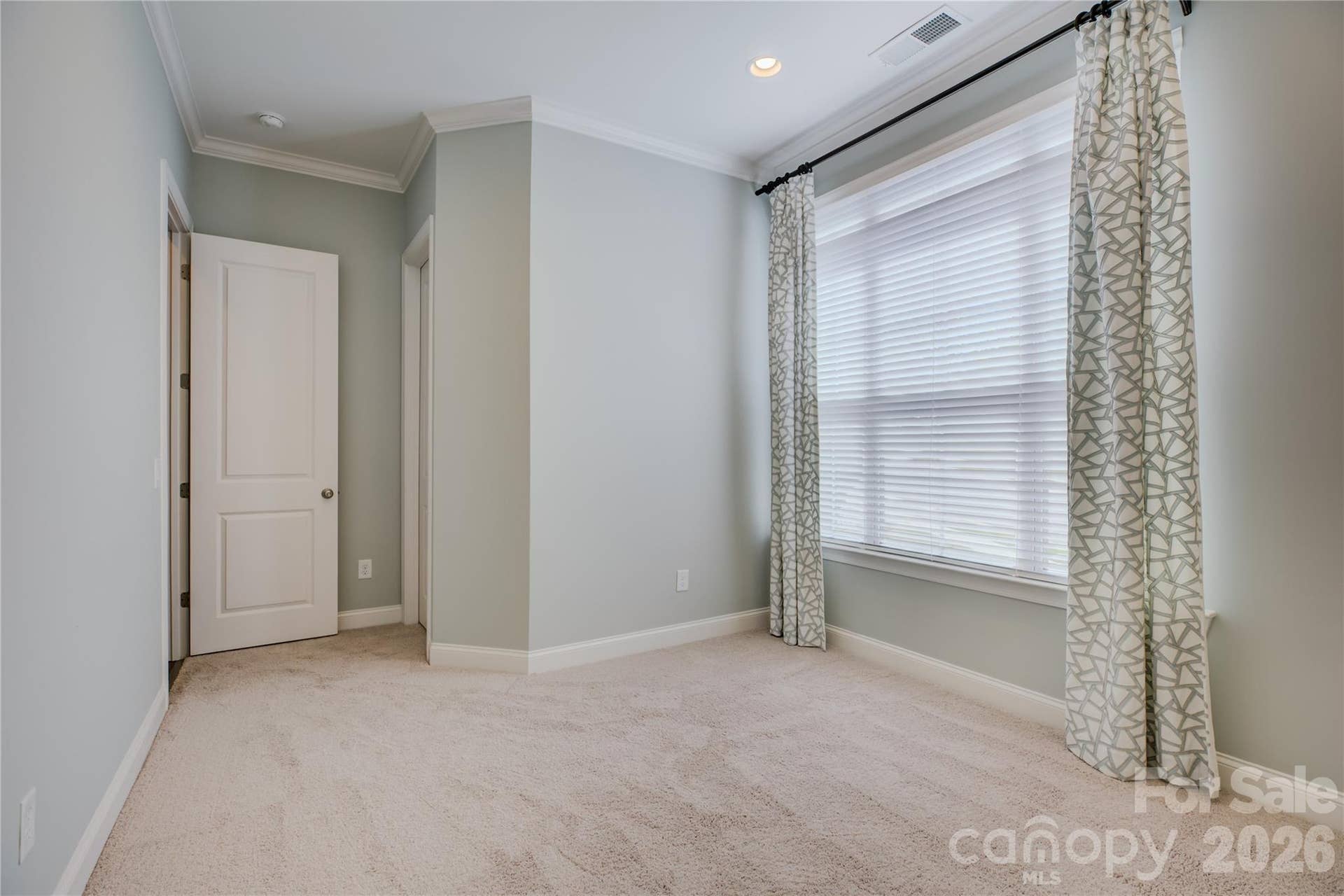 15512 Aviary Orchard Way, Charlotte, NC 28278 15512 Aviary Orchard Way, Charlotte, NC 28278