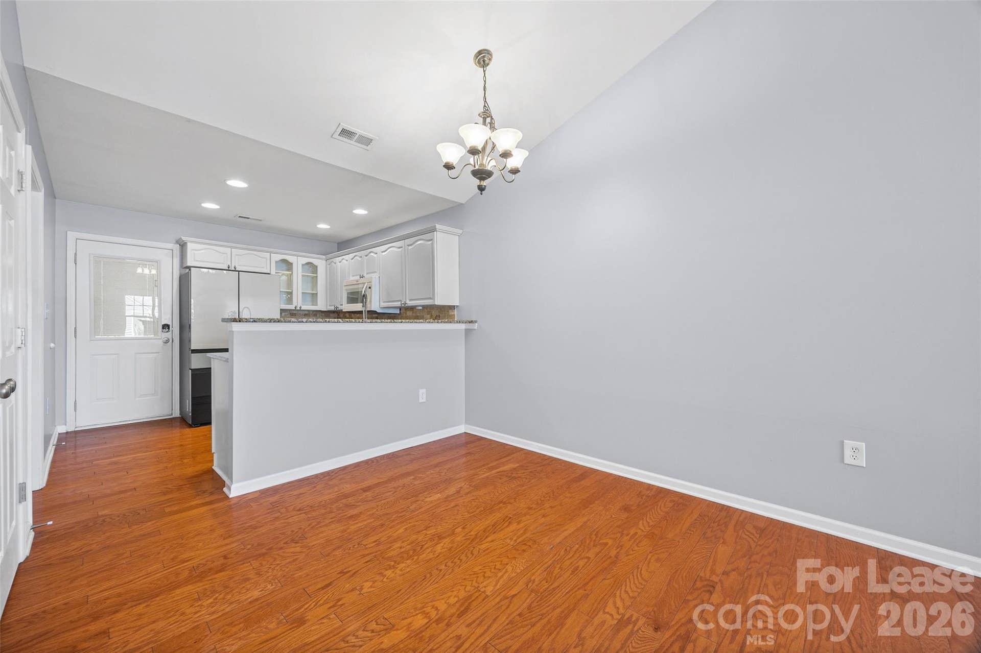 2052 Shady Pond Drive, Clover, SC 29710 2052 Shady Pond Drive, Clover, SC 29710
