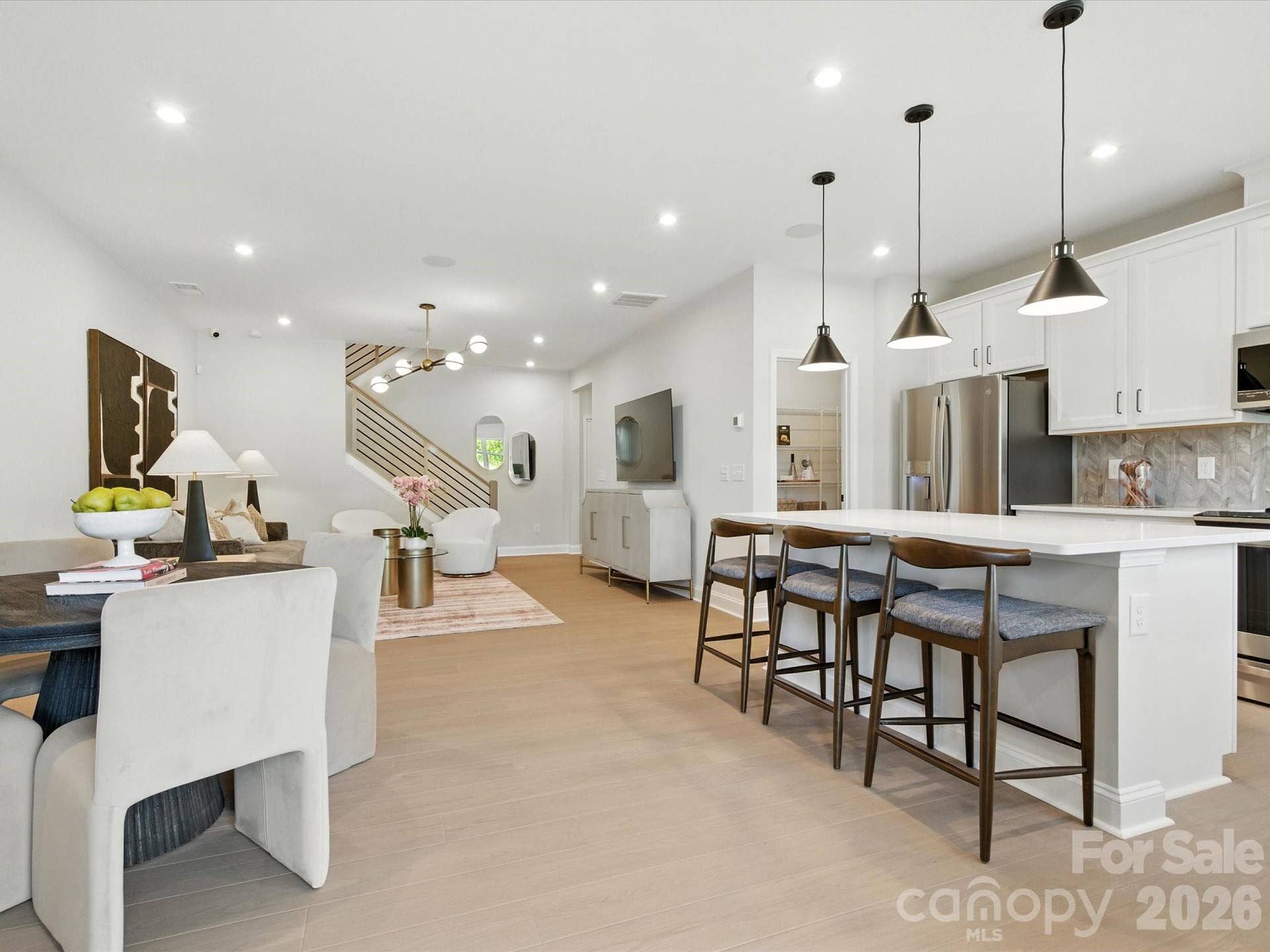 513 Nash Street, Fort Mill, SC 29715 Light filled first floor
