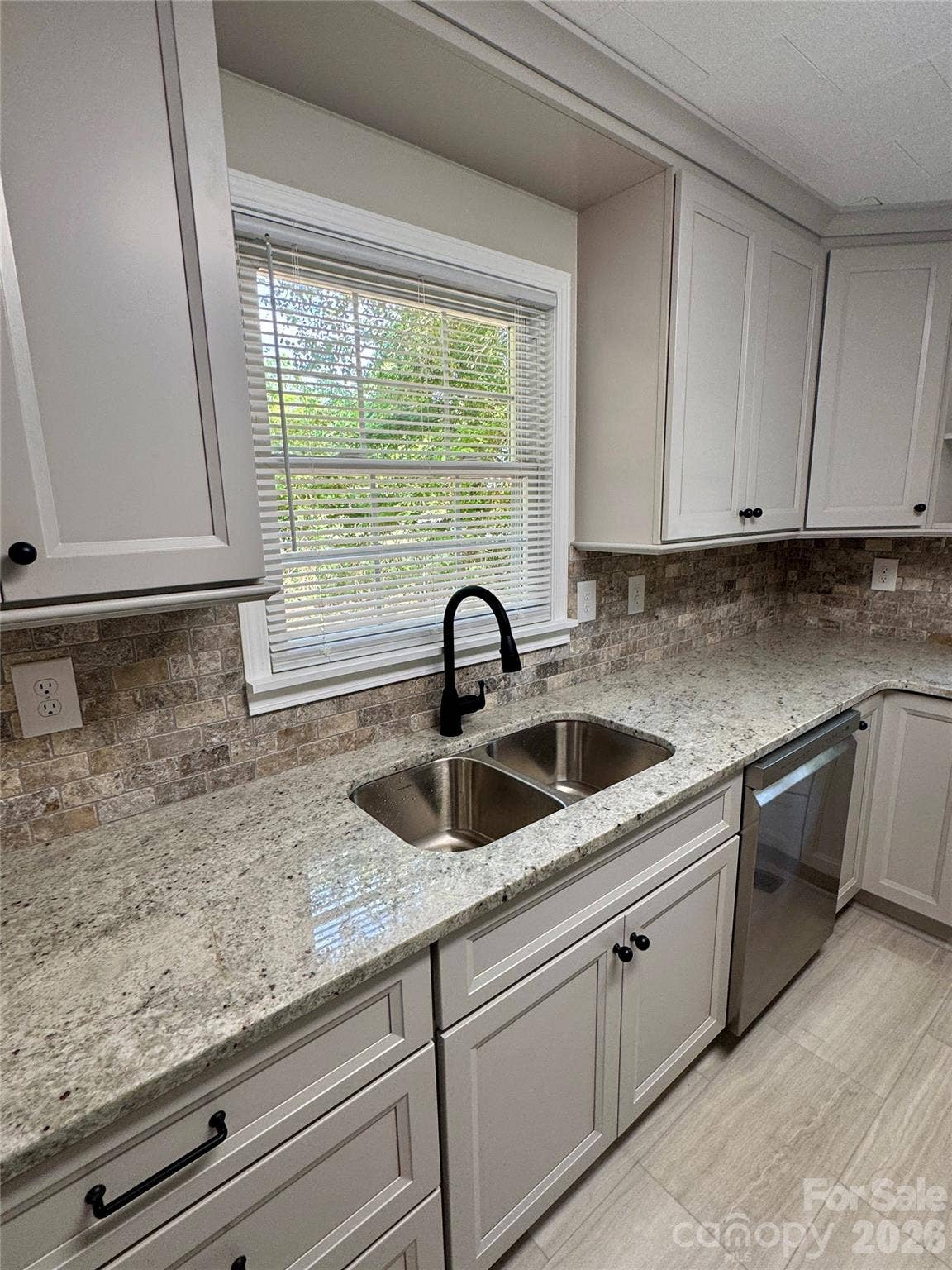 2217 Dale Avenue, Lincolnton, NC 28092 2217 Dale Avenue, Lincolnton, NC 28092