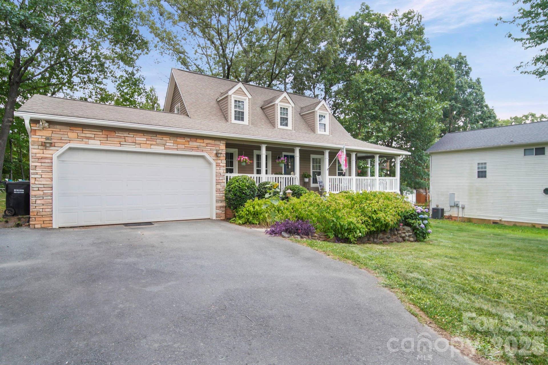 7813 Red Robin Trail, Denver, NC 28037