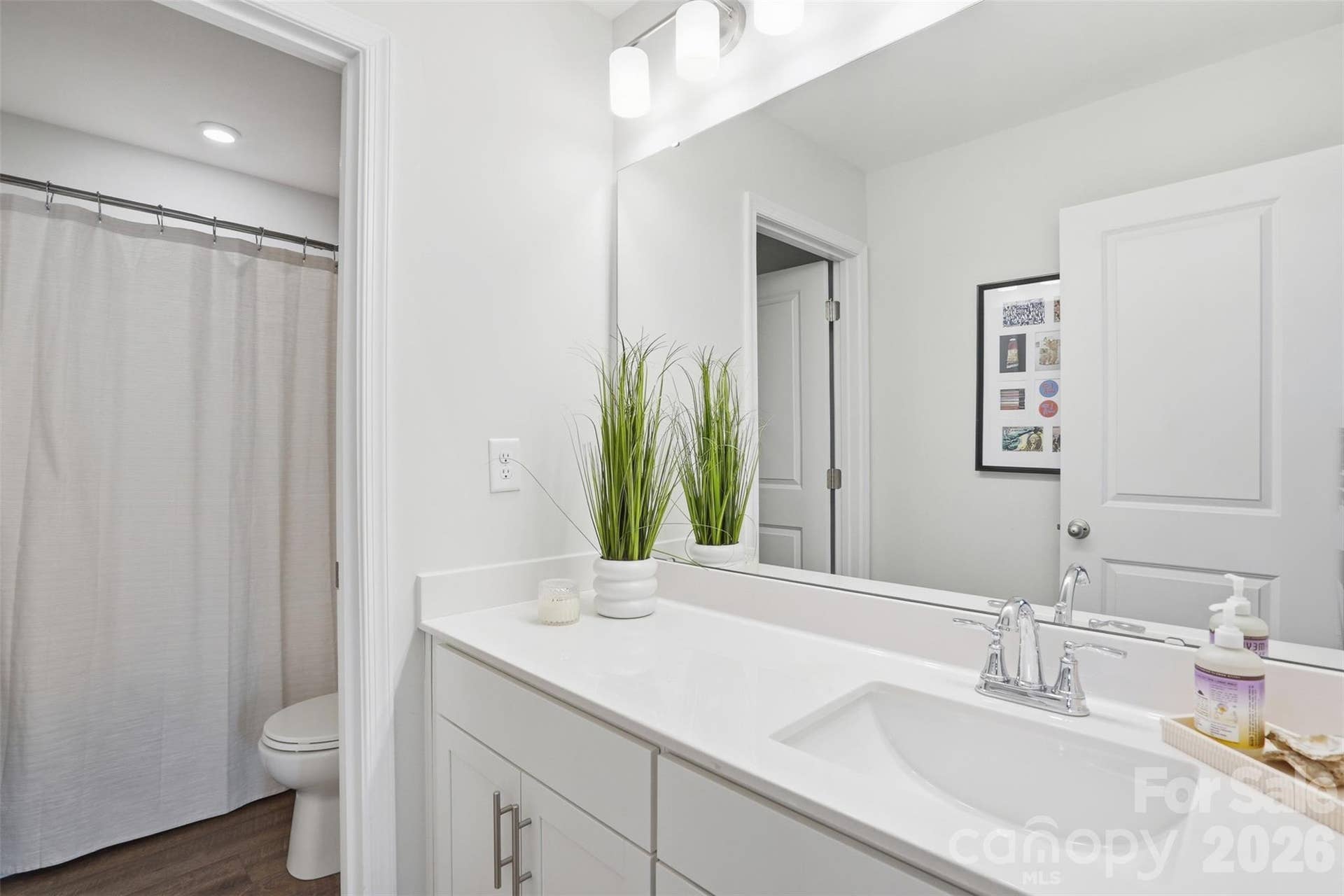 1210 Therns Ferry Drive, Fort Mill, SC 29708 1210 Therns Ferry Drive, Fort Mill, SC 29708