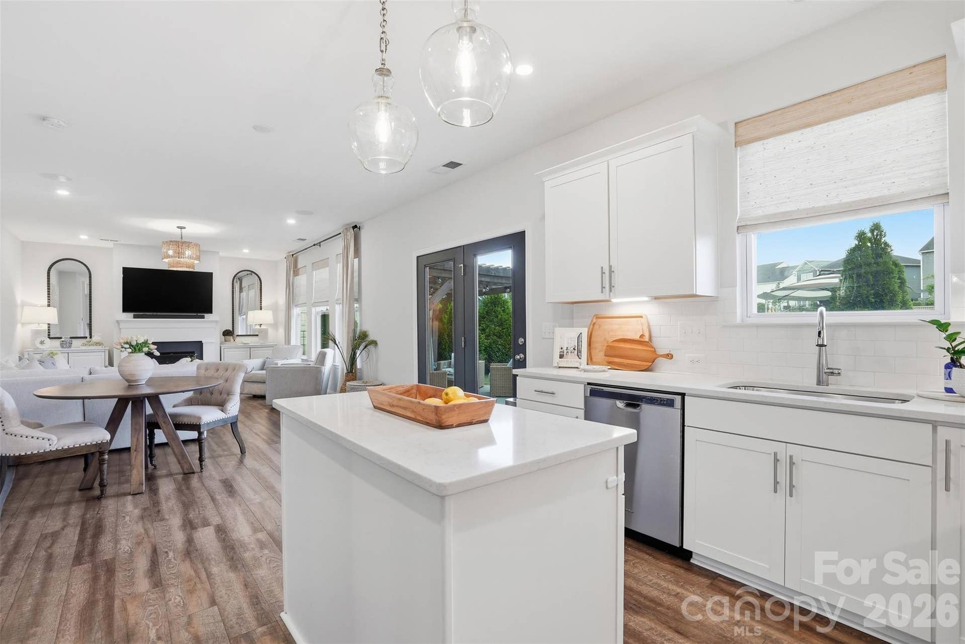 1210 Therns Ferry Drive, Fort Mill, SC 29708 1210 Therns Ferry Drive, Fort Mill, SC 29708