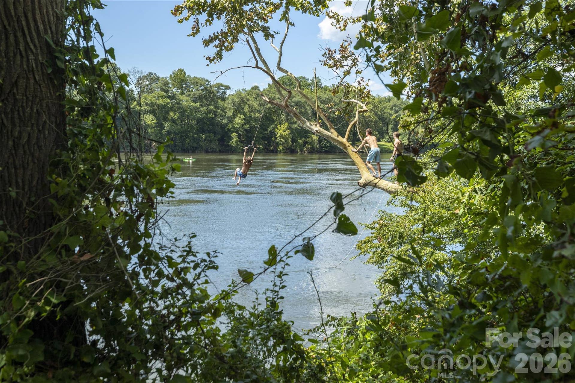 1210 Therns Ferry Drive, Fort Mill, SC 29708 1210 Therns Ferry Drive, Fort Mill, SC 29708