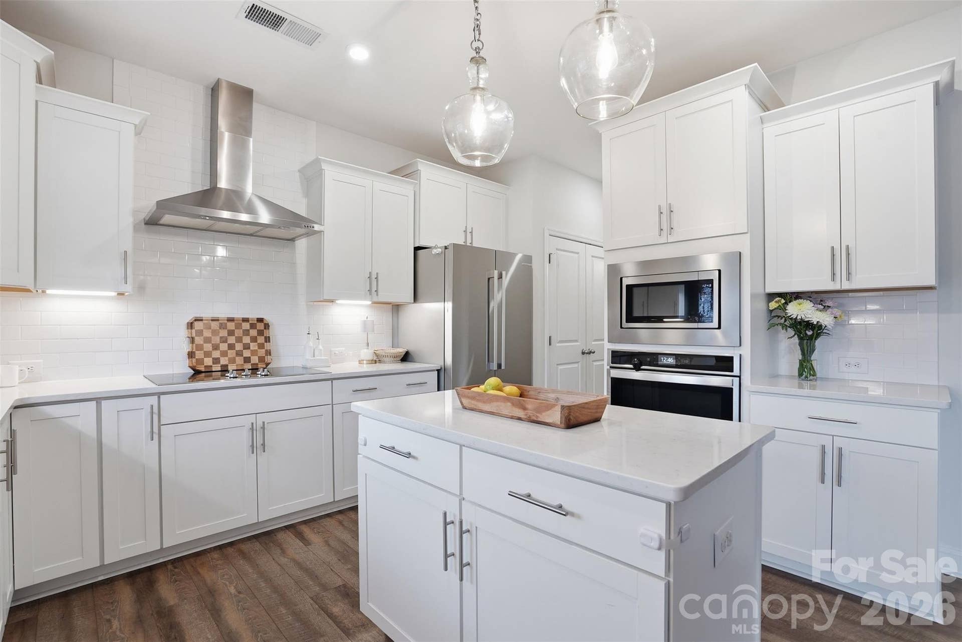 1210 Therns Ferry Drive, Fort Mill, SC 29708 1210 Therns Ferry Drive, Fort Mill, SC 29708