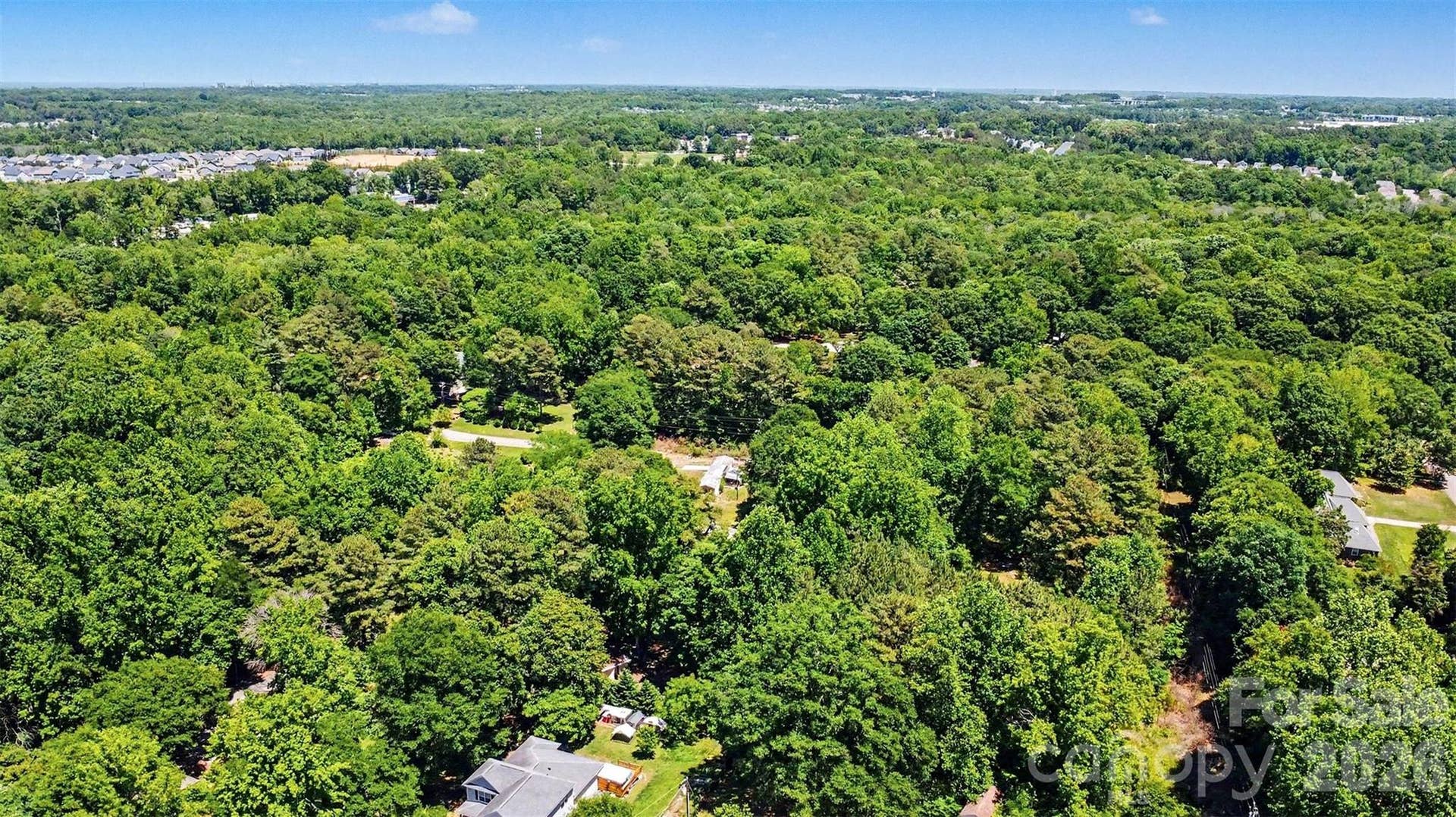 1922 Amberleas Lane, Fort Mill, SC 29715 1922 Amberleas Lane, Fort Mill, SC 29715