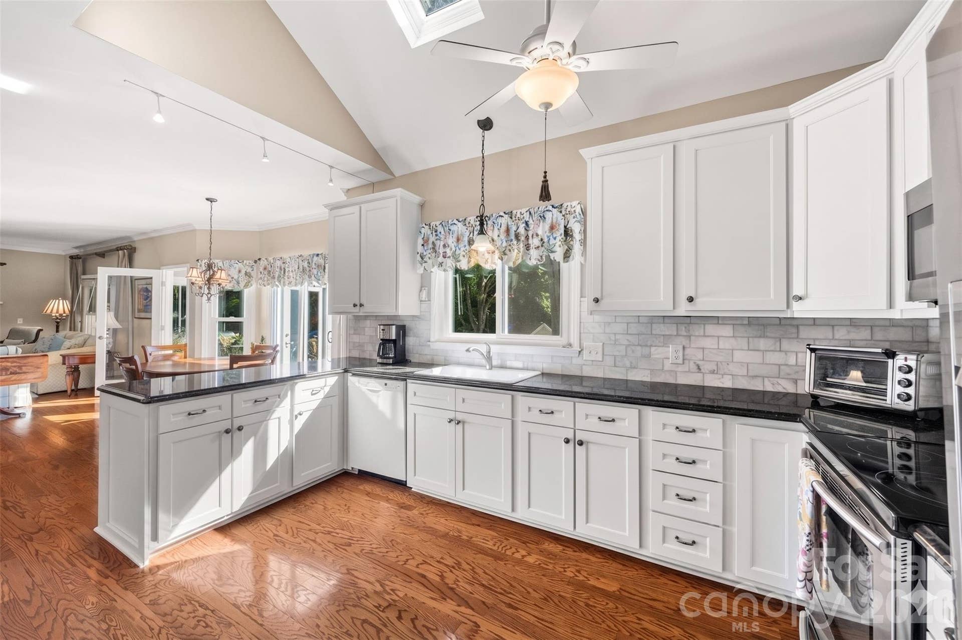 14002 Harlequin Drive, Charlotte, NC 28273 14002 Harlequin Drive, Charlotte, NC 28273