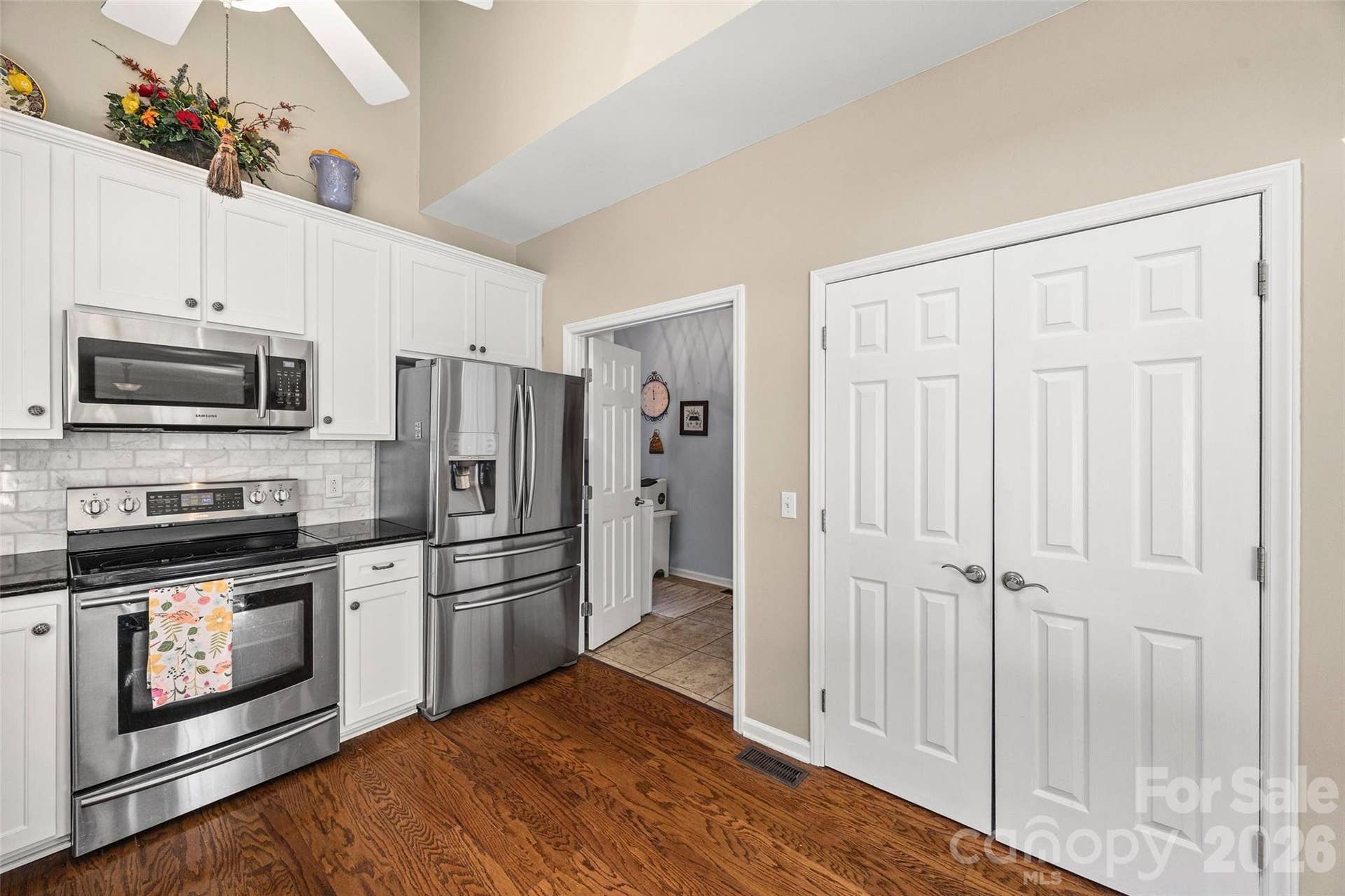 14002 Harlequin Drive, Charlotte, NC 28273 14002 Harlequin Drive, Charlotte, NC 28273