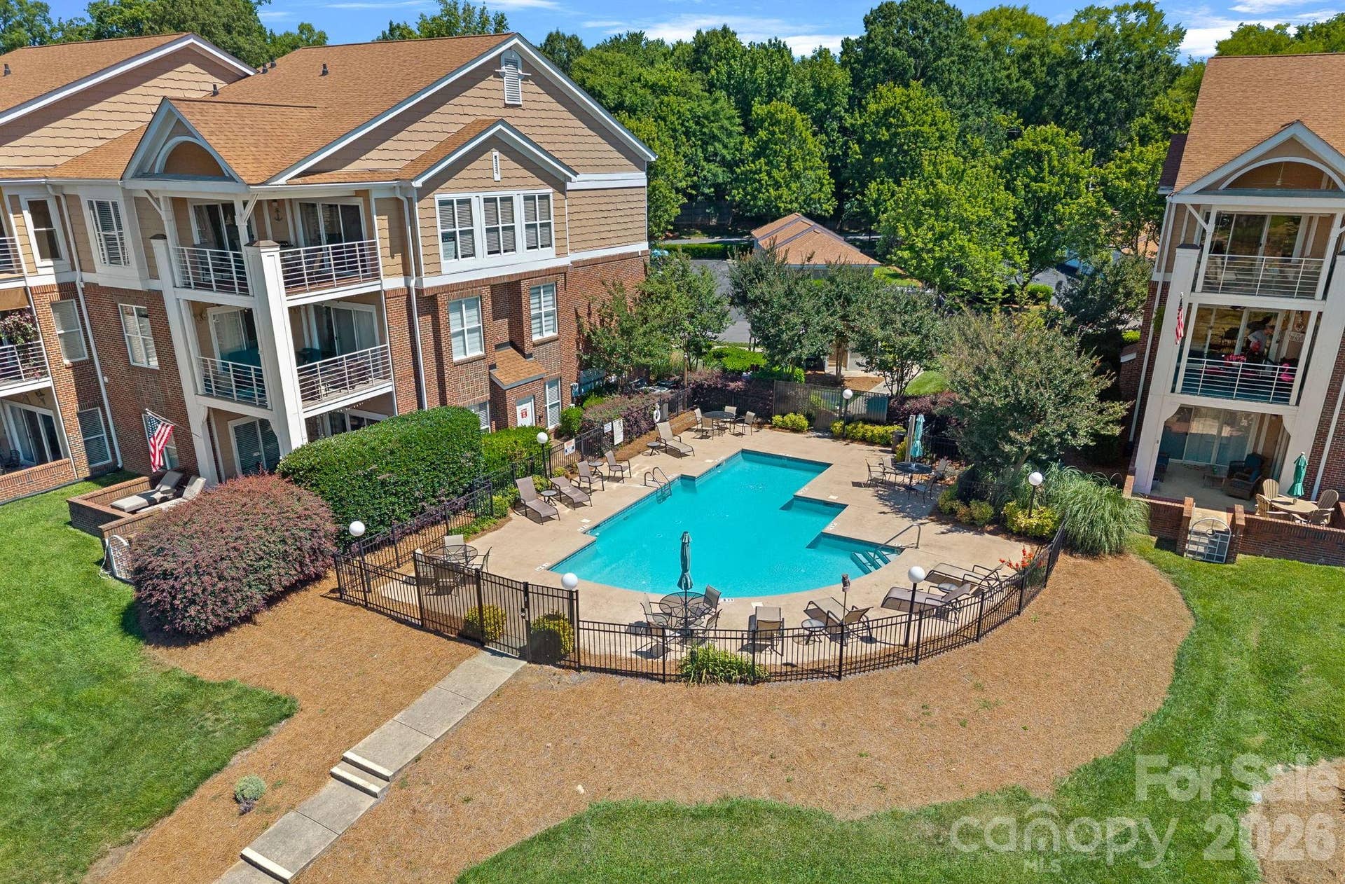 Welcome to the Villas at Harborside!