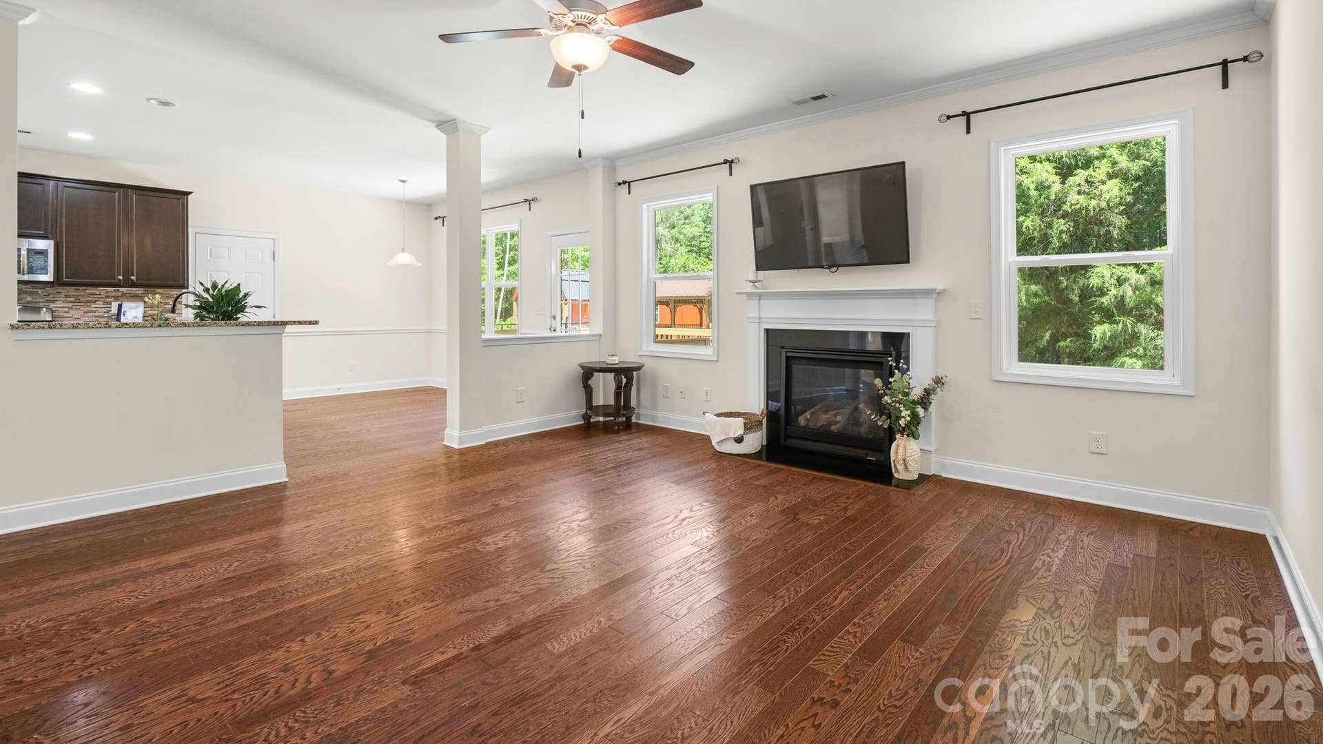 436 Longhorn Drive, Rock Hill, SC 29732 Great room open to Kitchen and Breakfast Area
